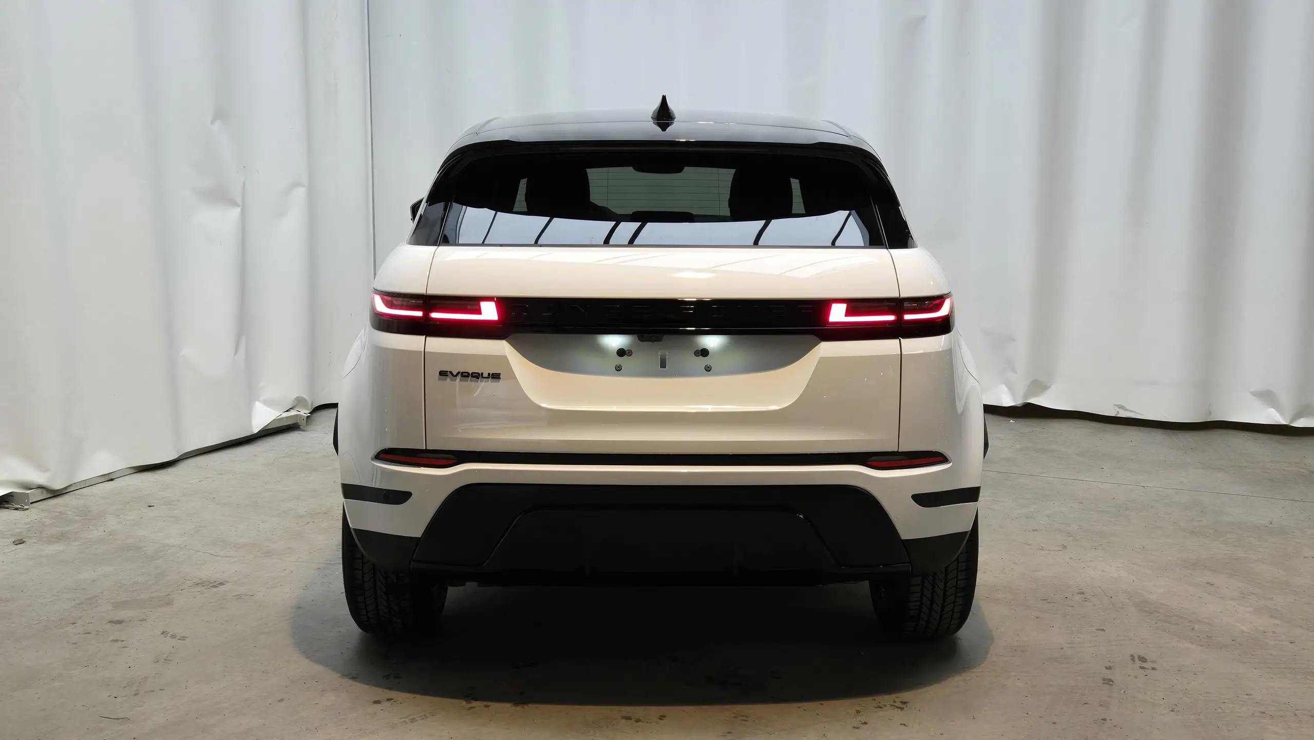 Land Rover - Range Rover Evoque