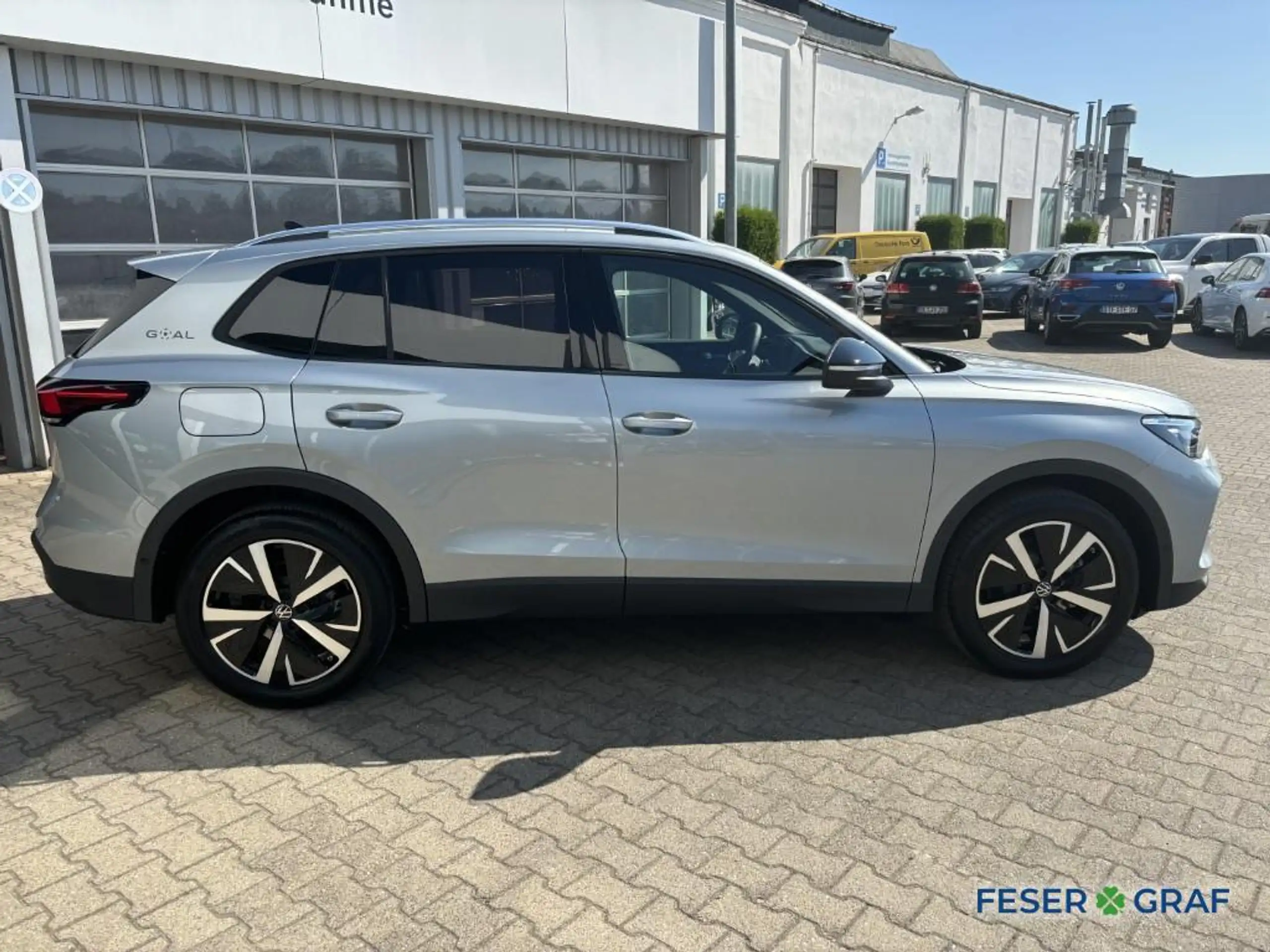 Volkswagen - Tiguan