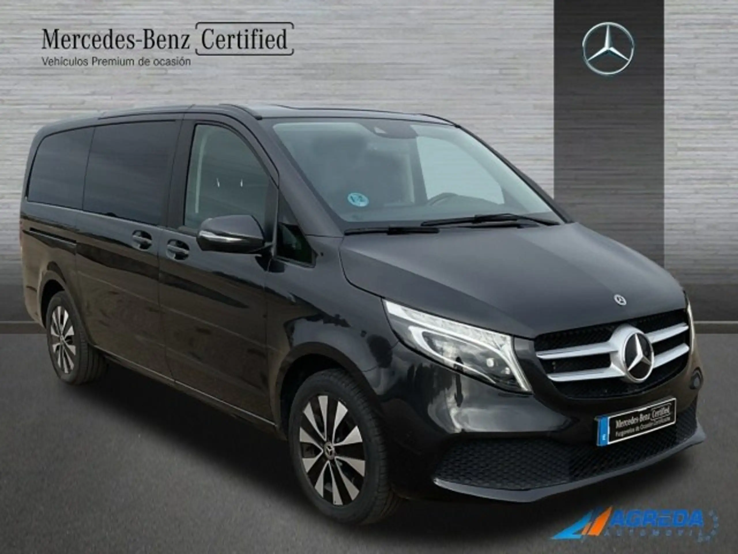 Mercedes-Benz - V