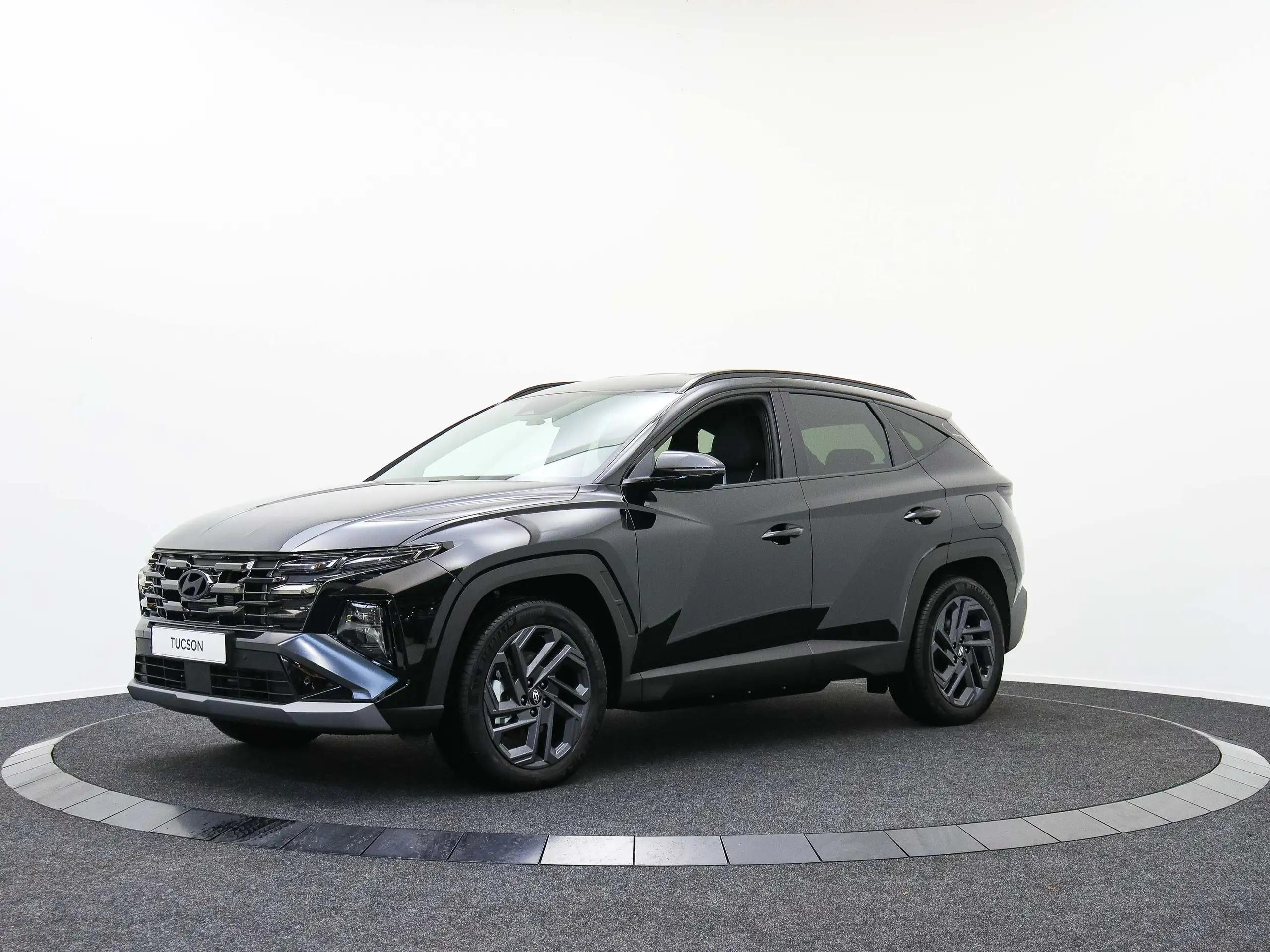 Hyundai - TUCSON