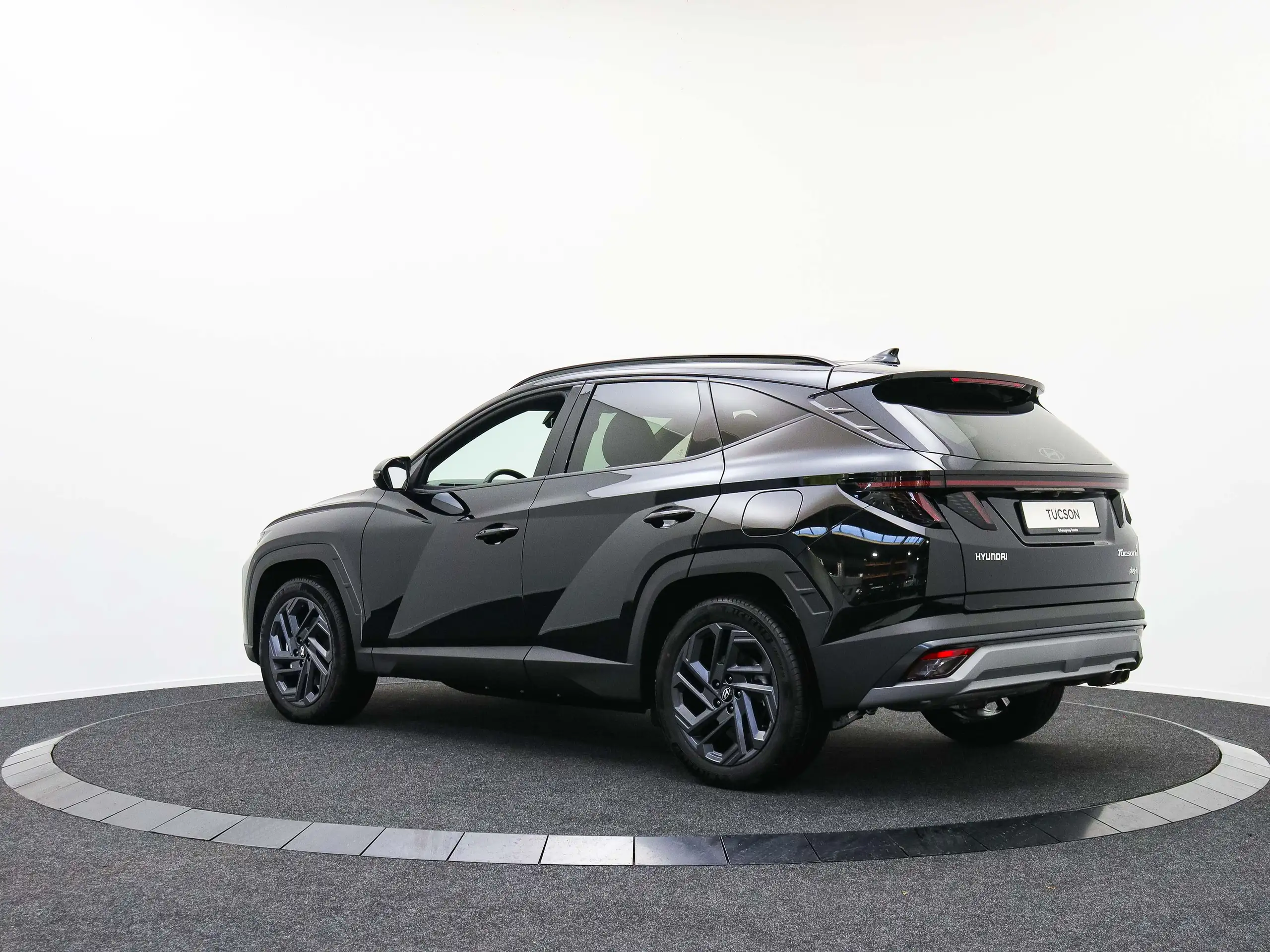 Hyundai - TUCSON