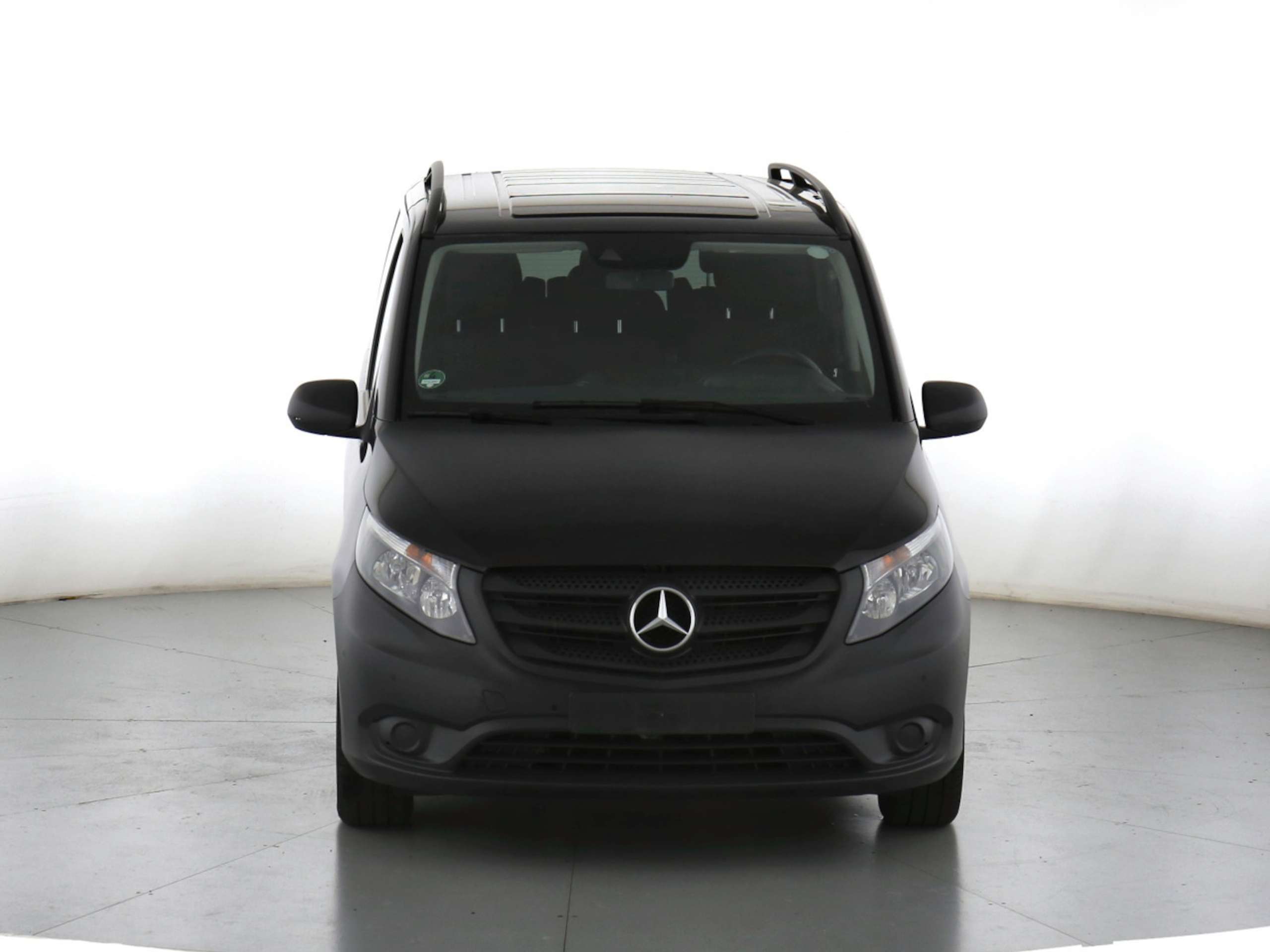 Mercedes-Benz - Vito