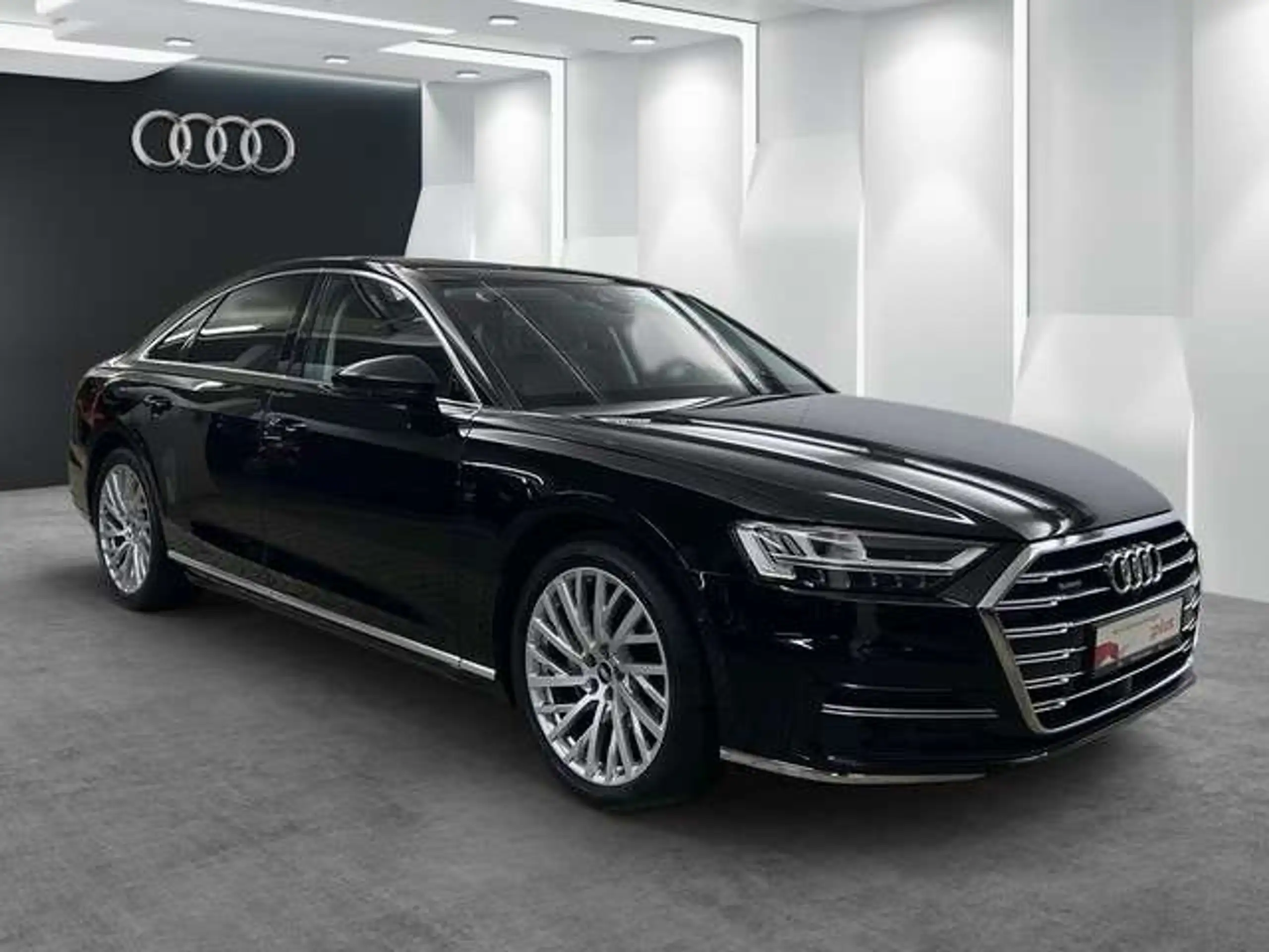 Audi - A8