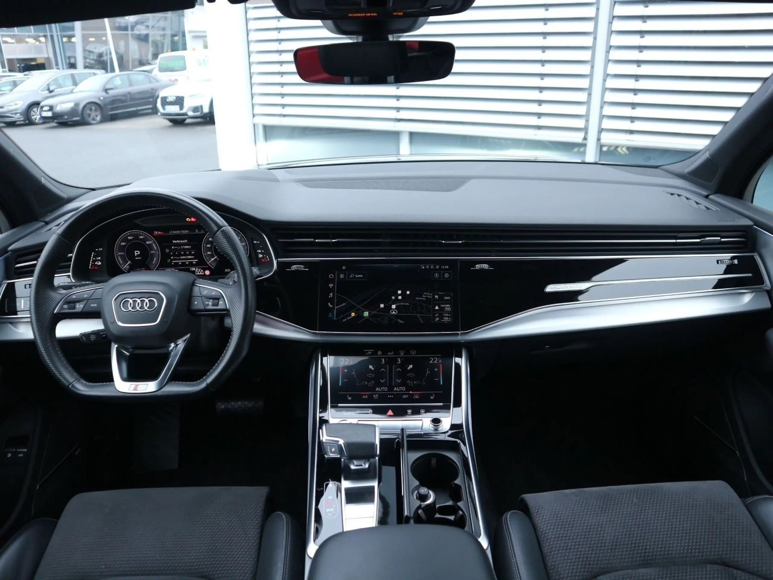 Audi - Q7