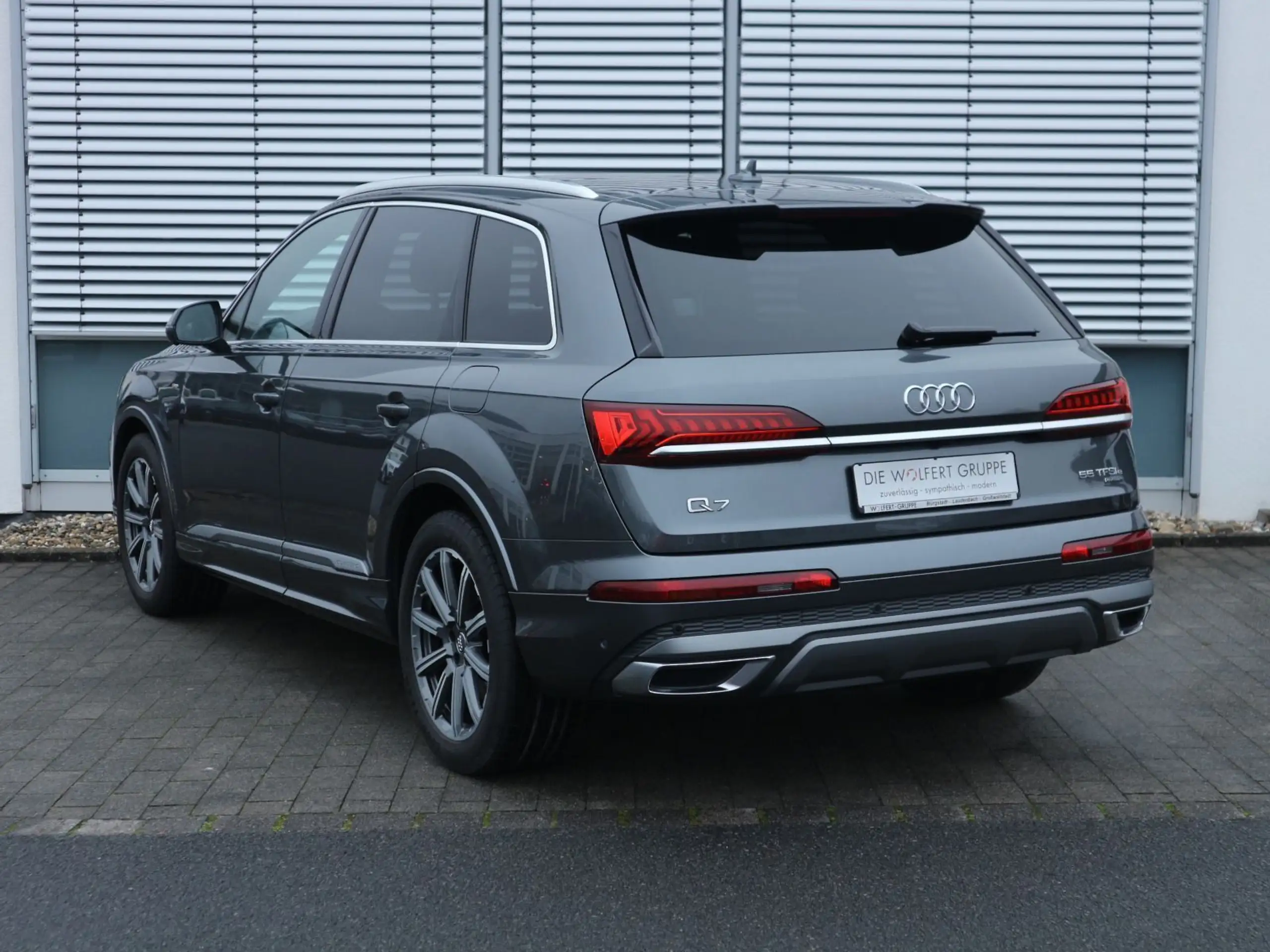 Audi - Q7