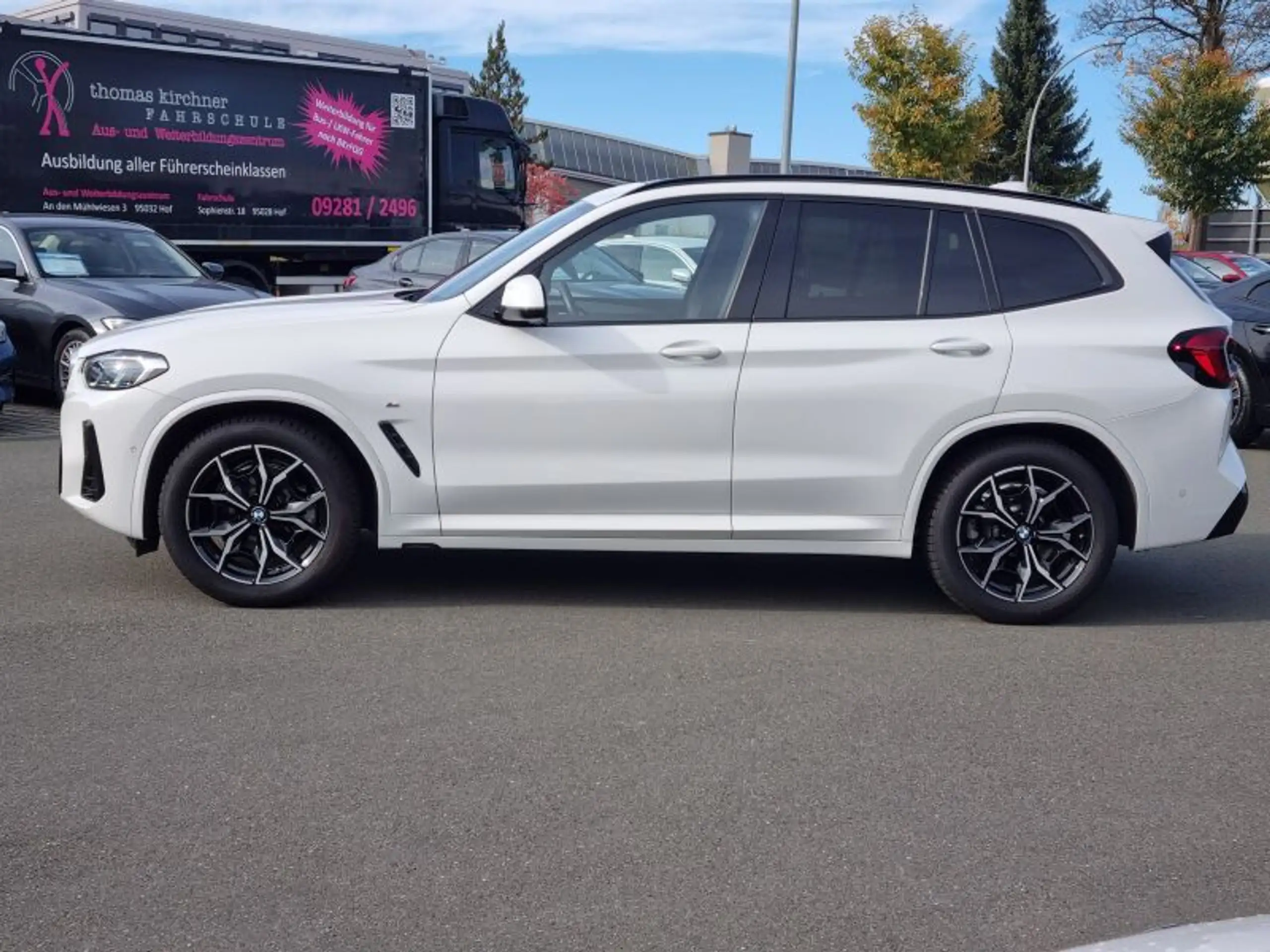 BMW - X3