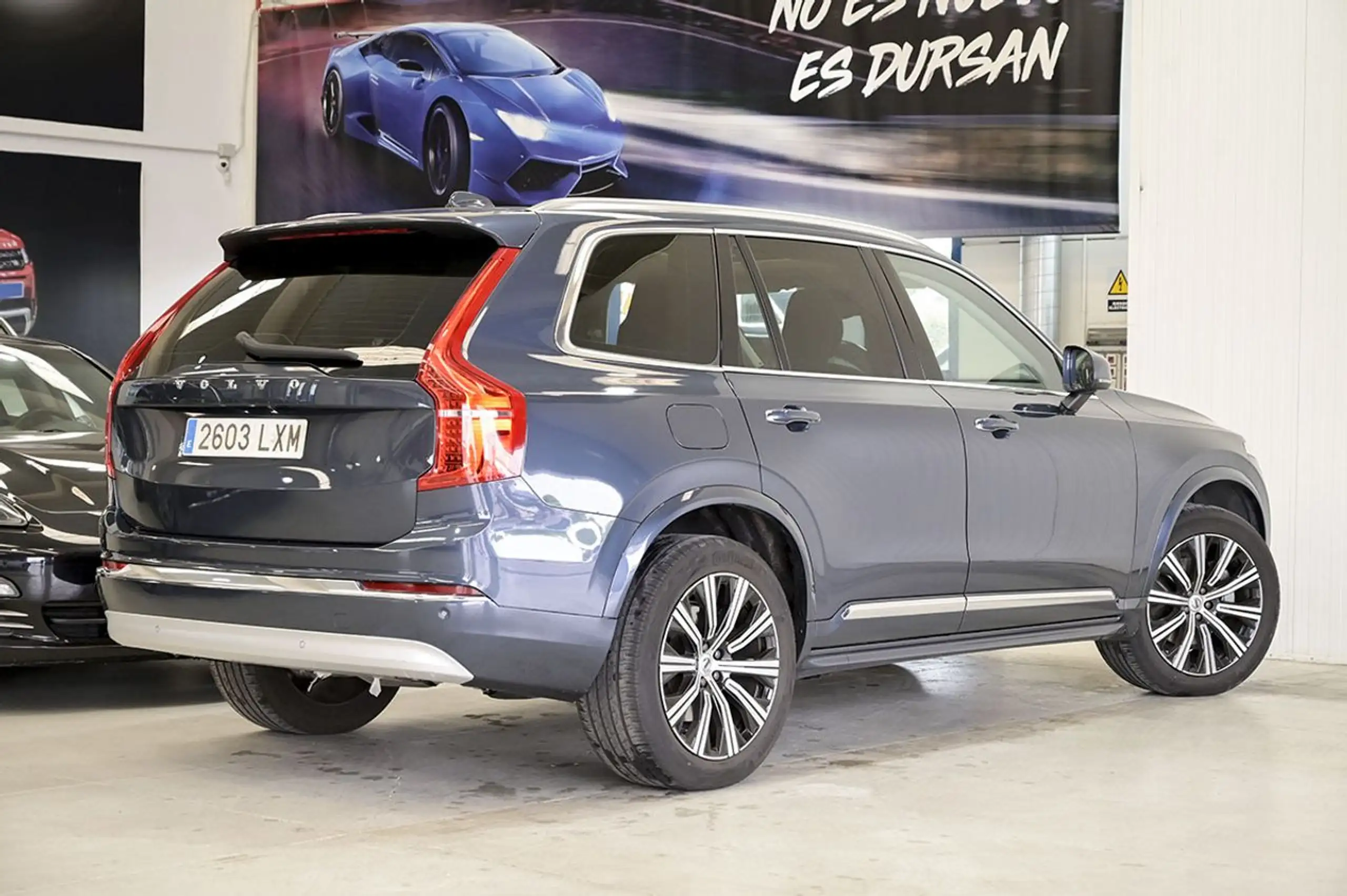 Volvo - XC90