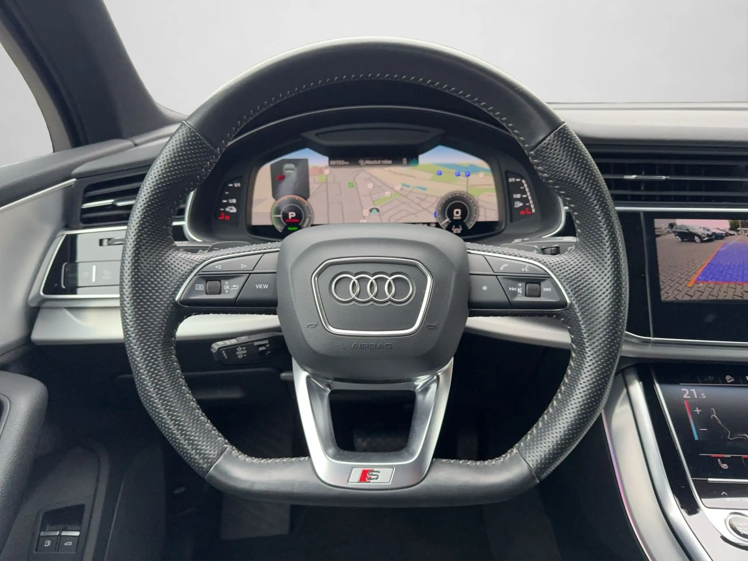 Audi - Q7