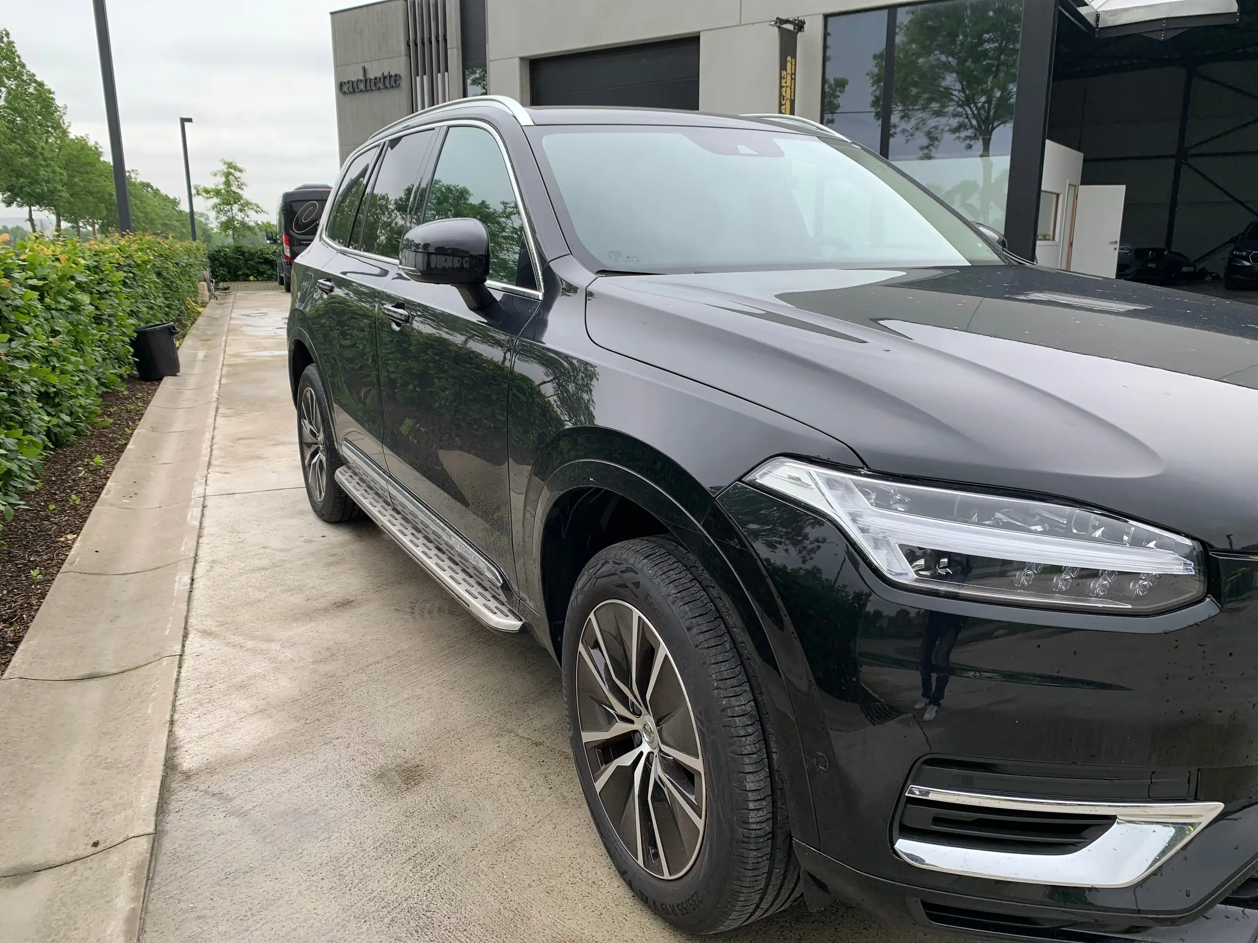 Volvo - XC90