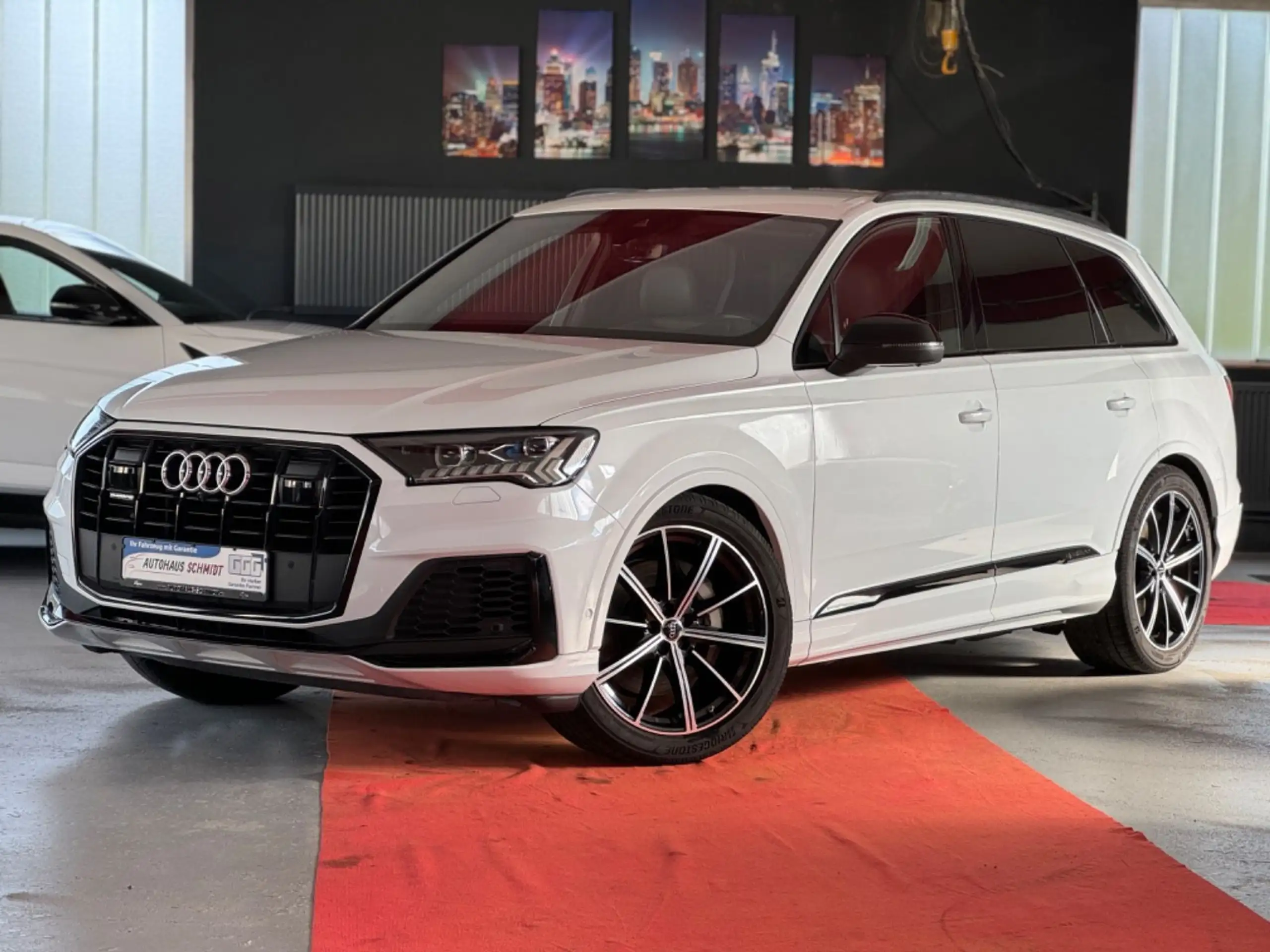 Audi - Q7