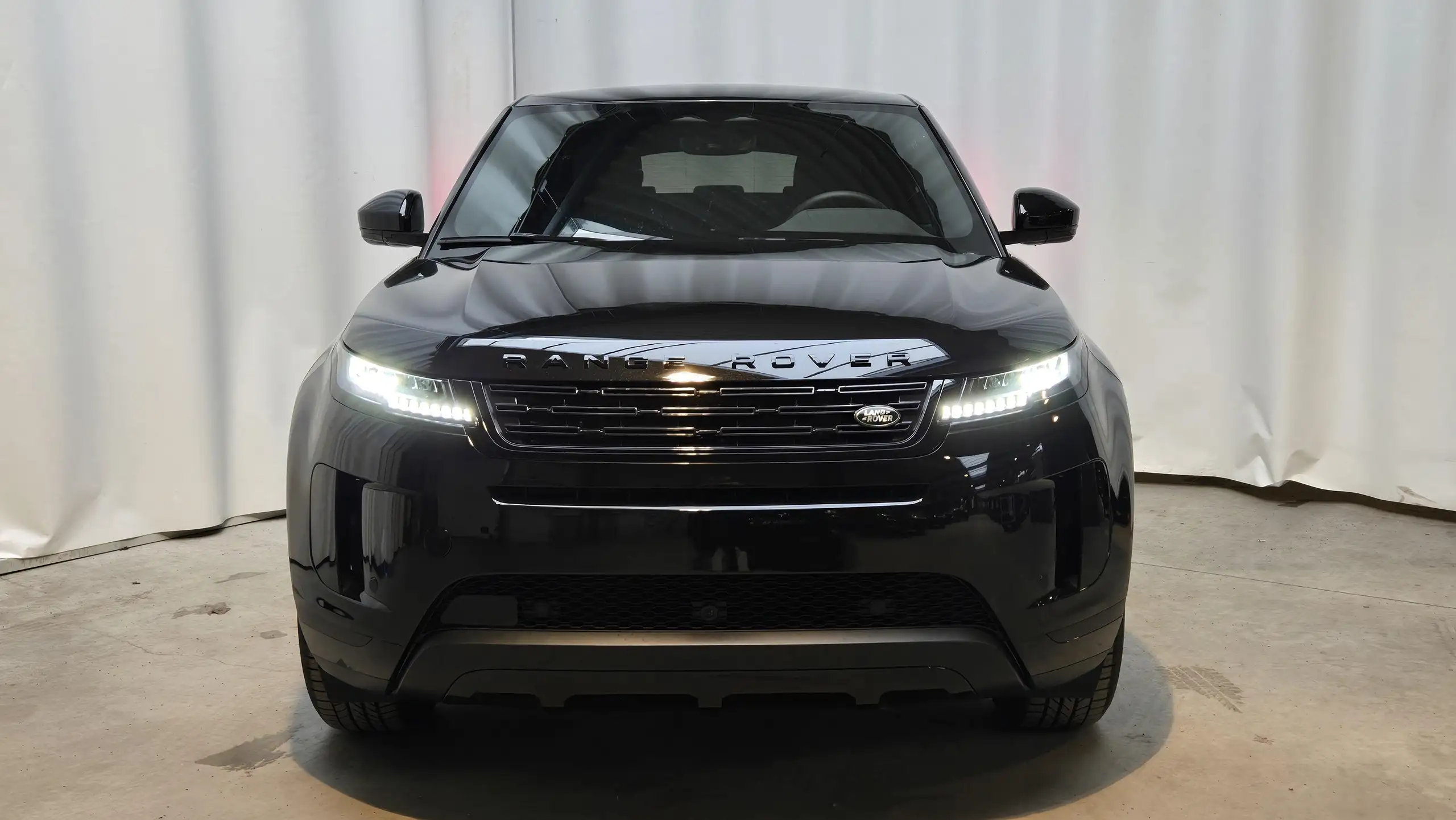 Land Rover - Range Rover Evoque