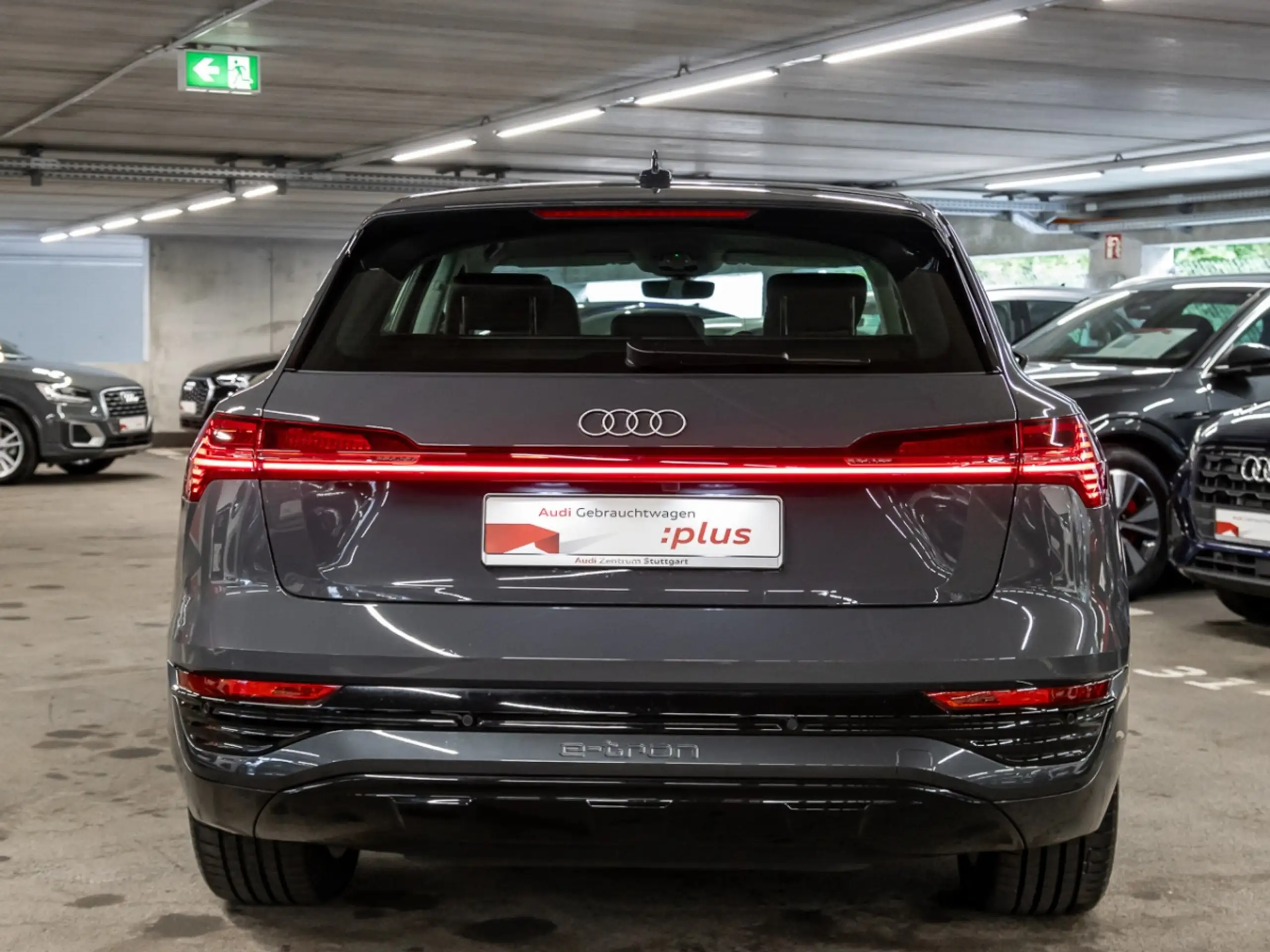 Audi - Q8 e-tron