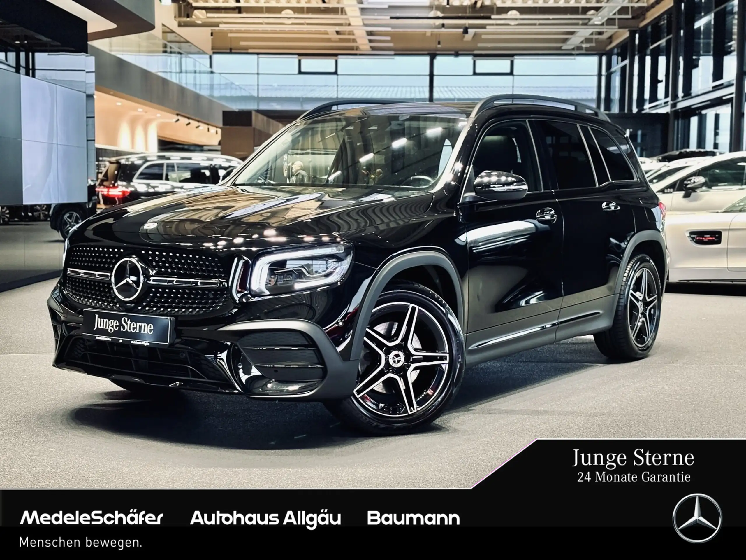 Mercedes-Benz GLB 250 2023