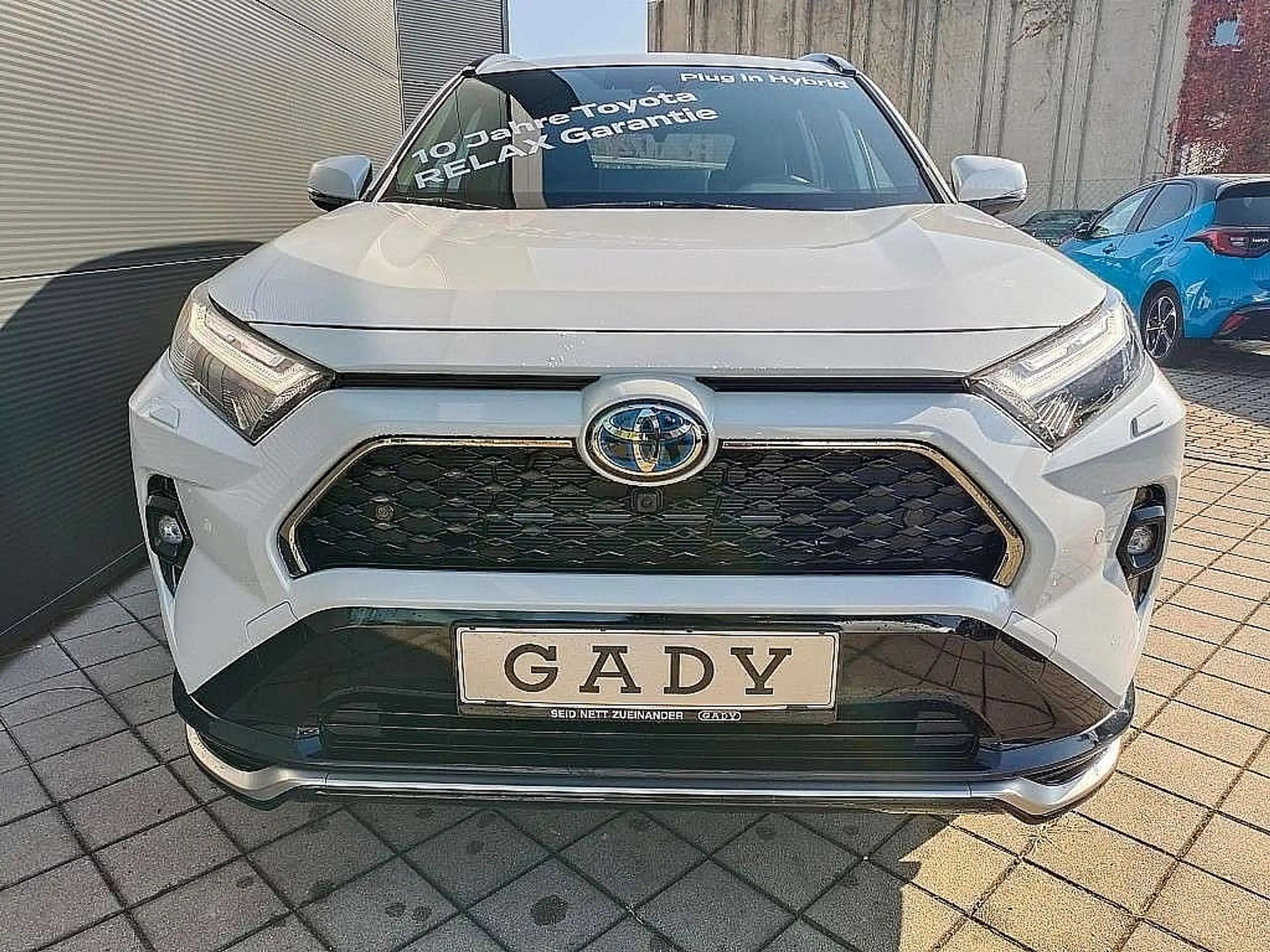 Toyota - RAV 4