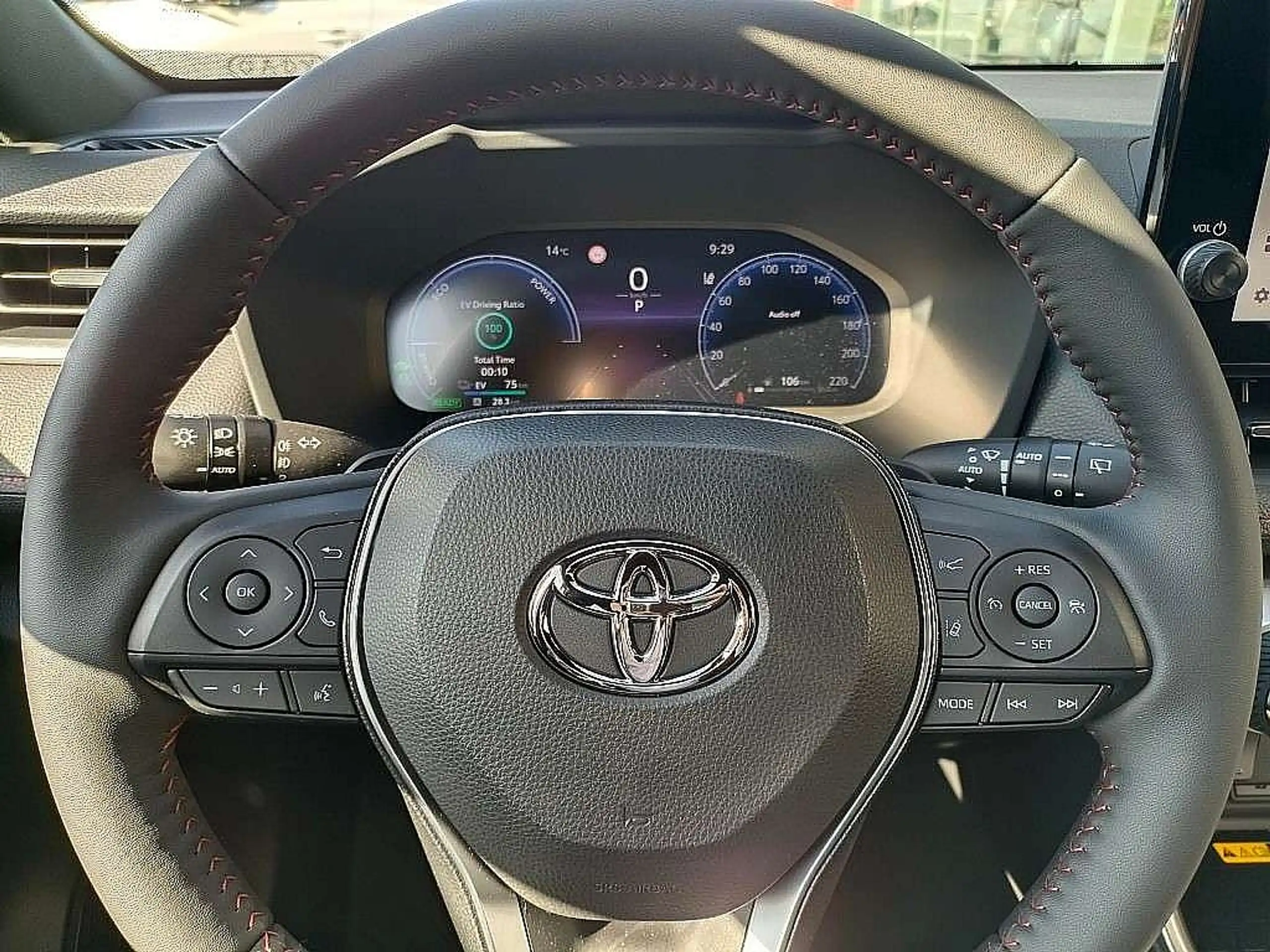 Toyota - RAV 4