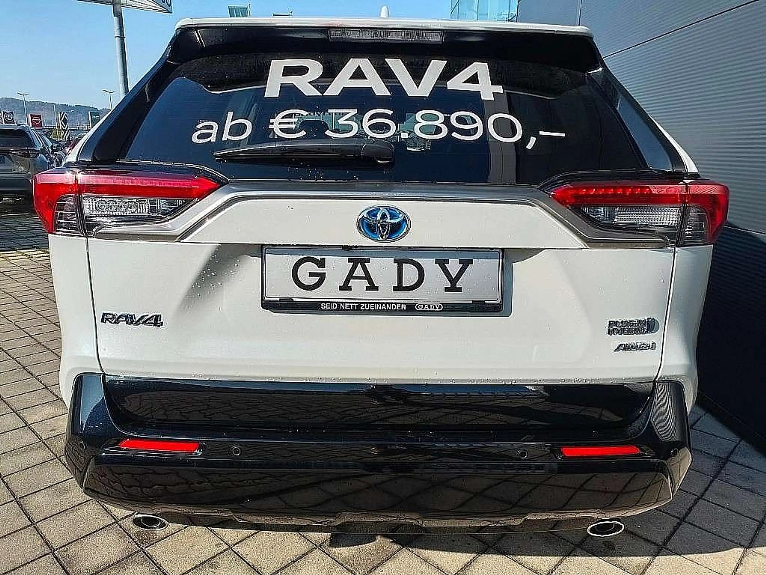 Toyota - RAV 4