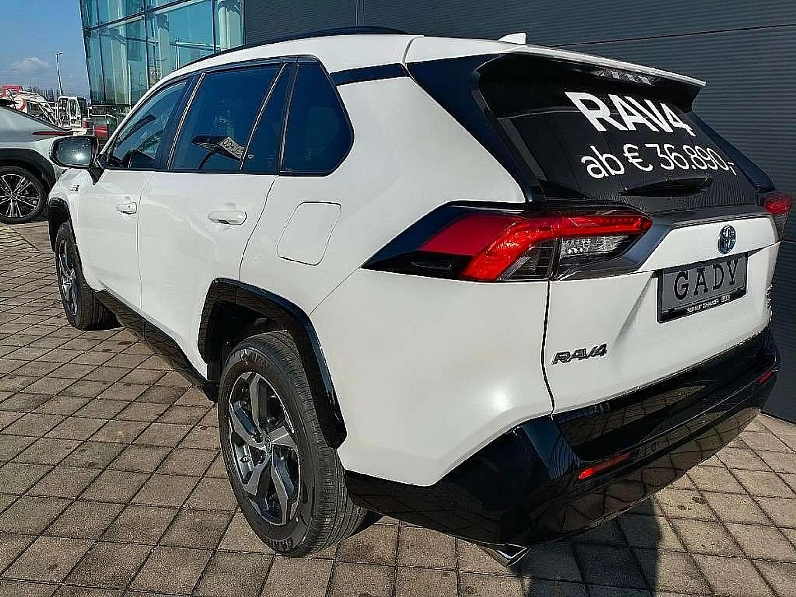 Toyota - RAV 4