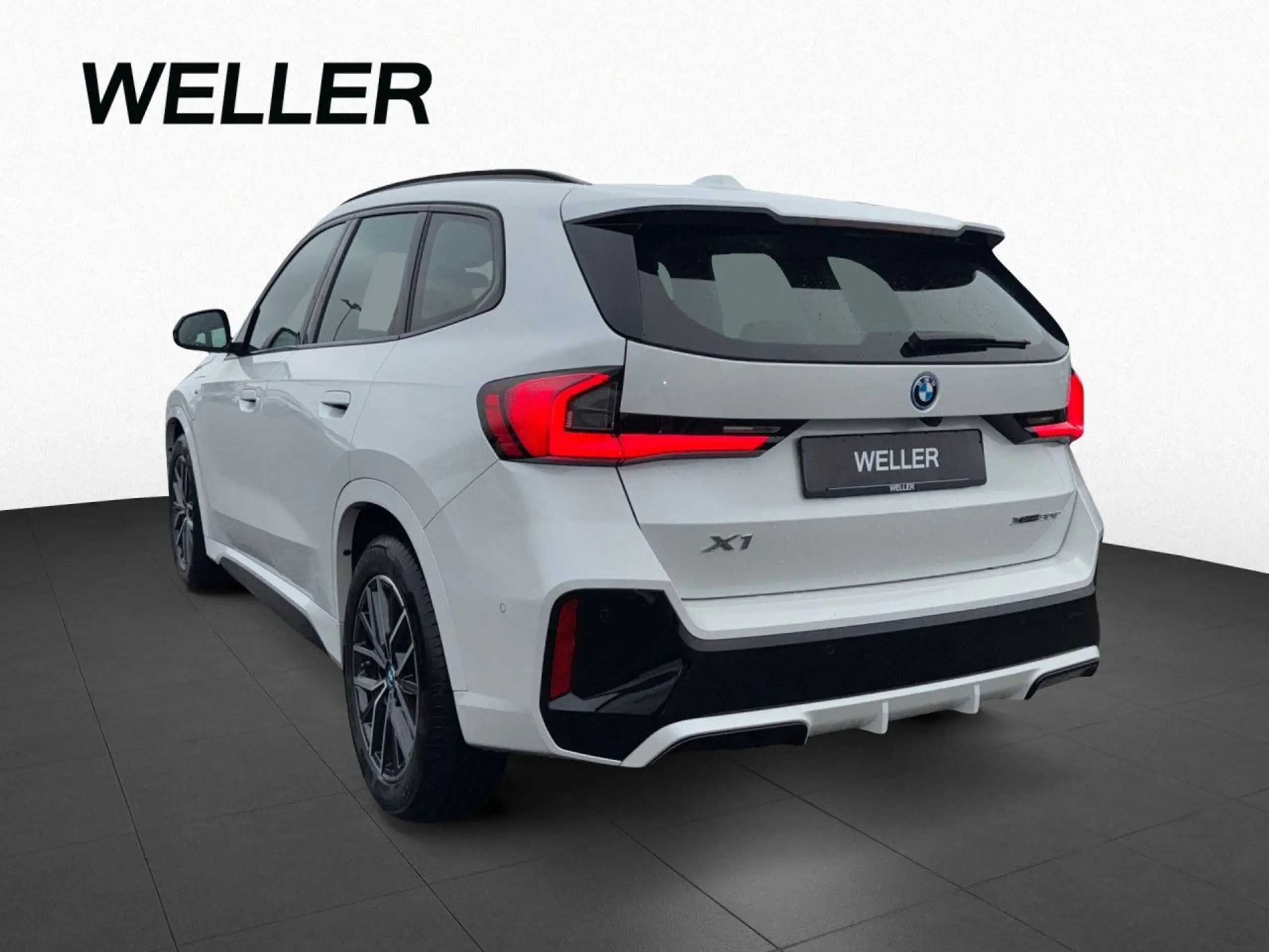 BMW - X1