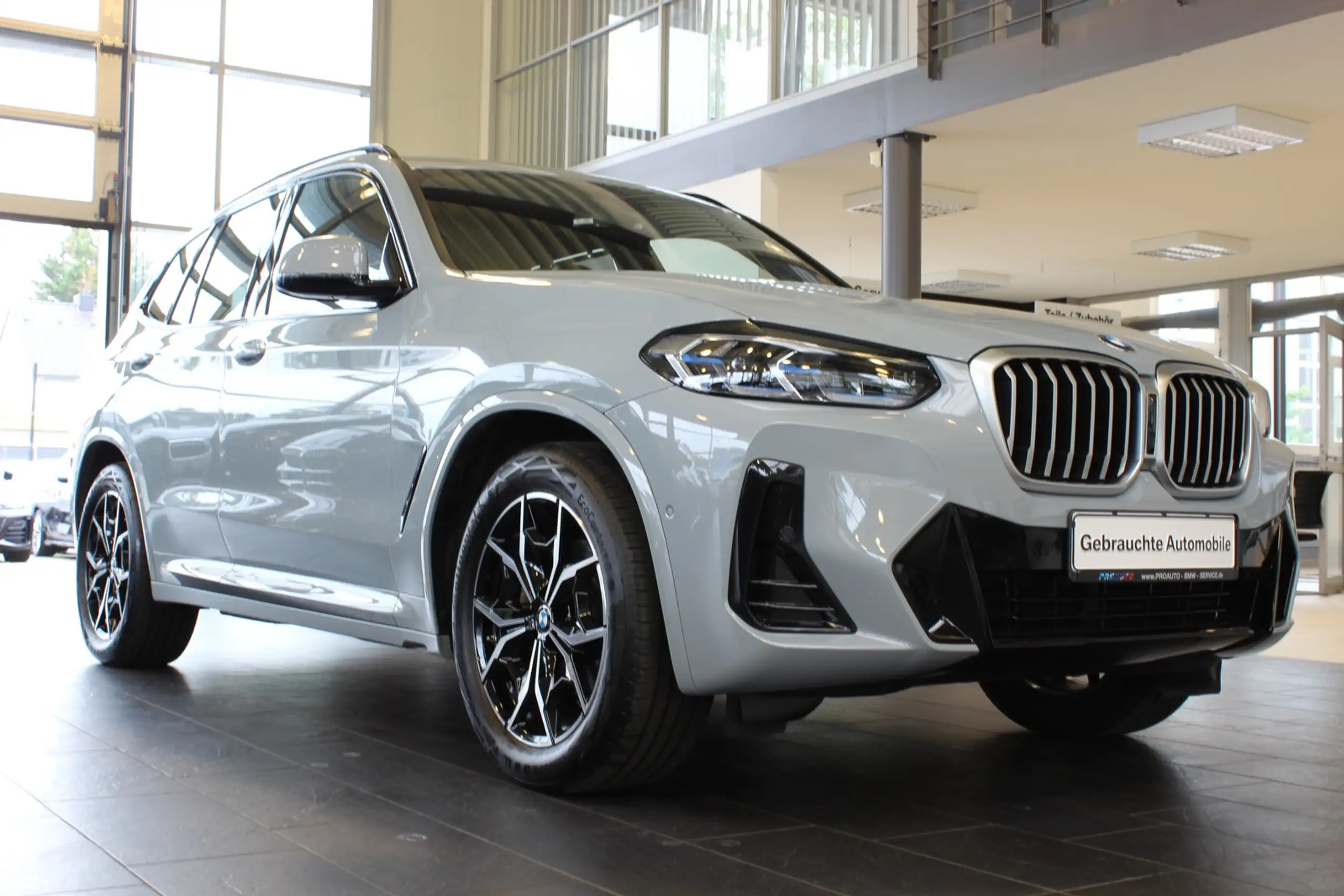 BMW - X3