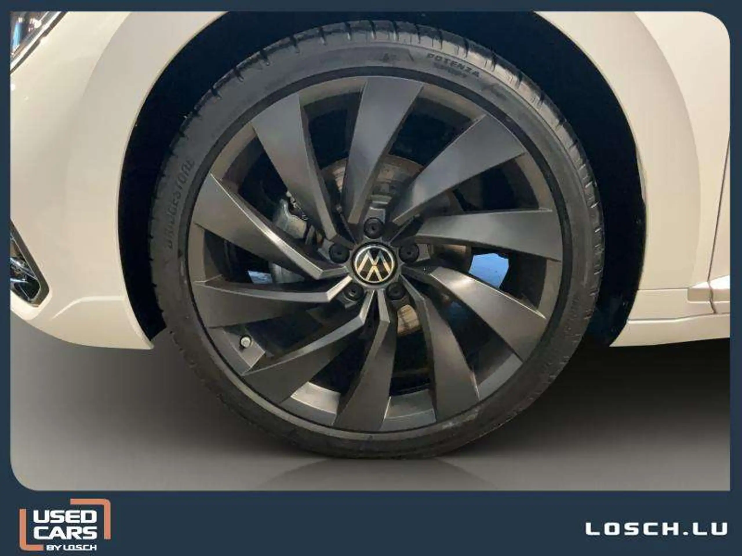 Volkswagen - Arteon