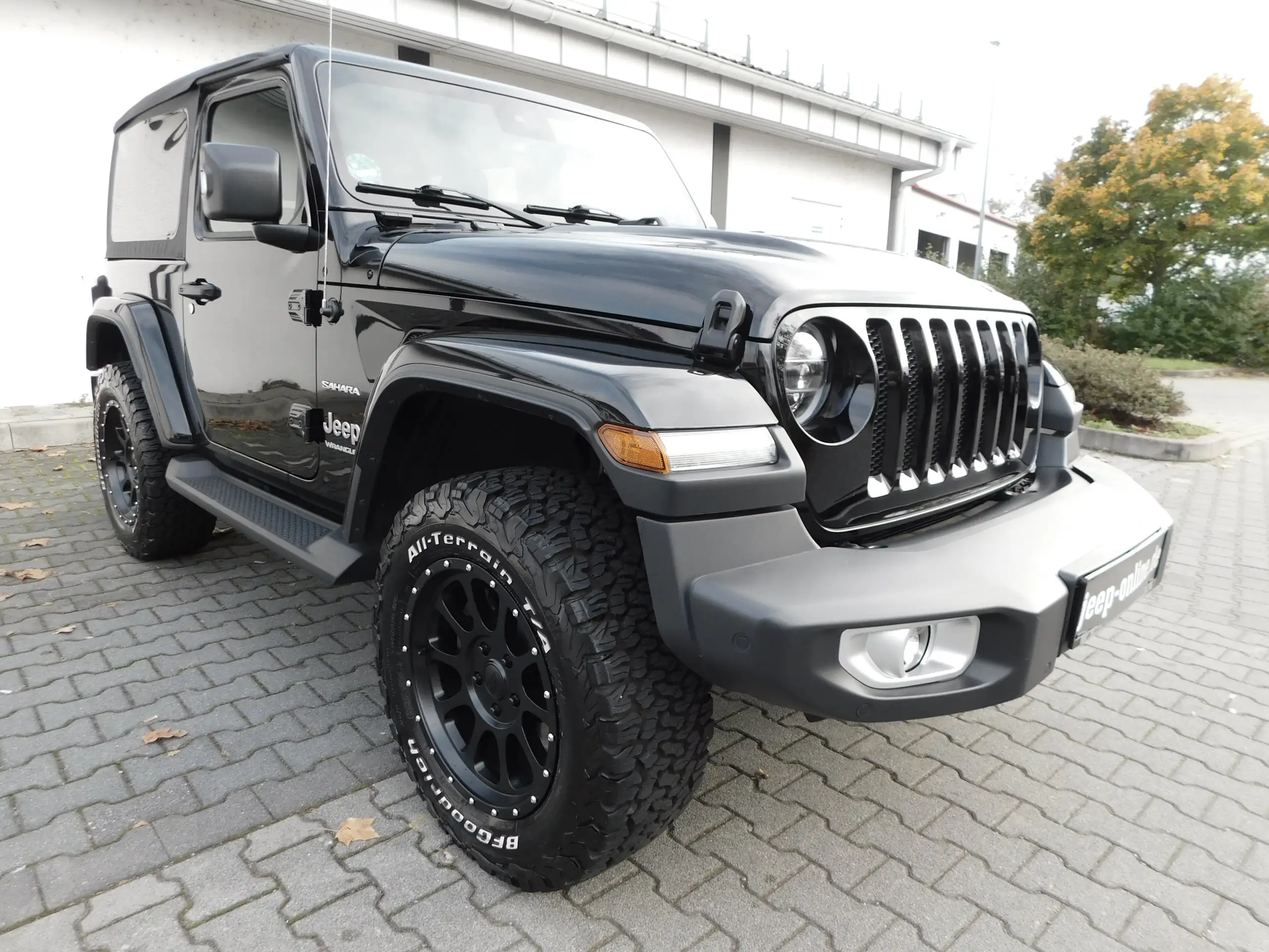 Jeep - Wrangler