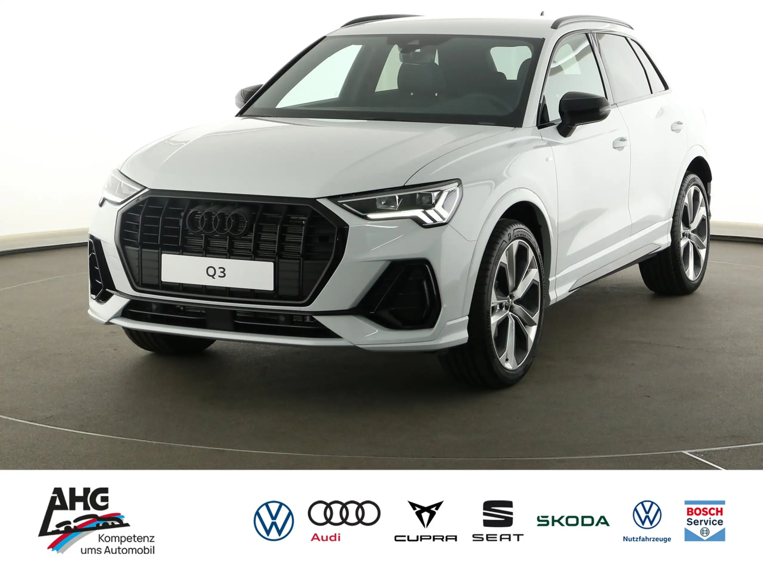 Audi - Q3