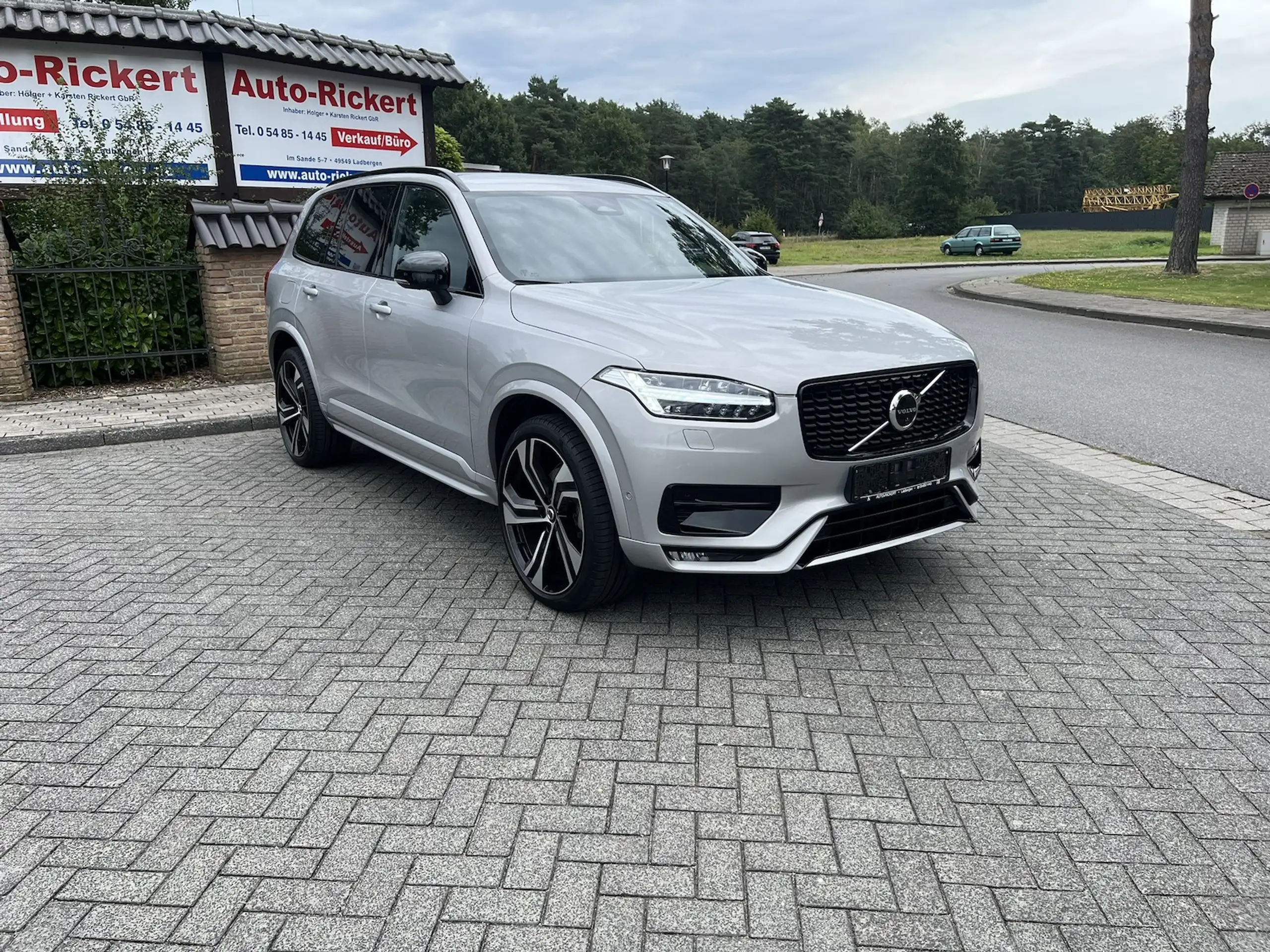 Volvo - XC90