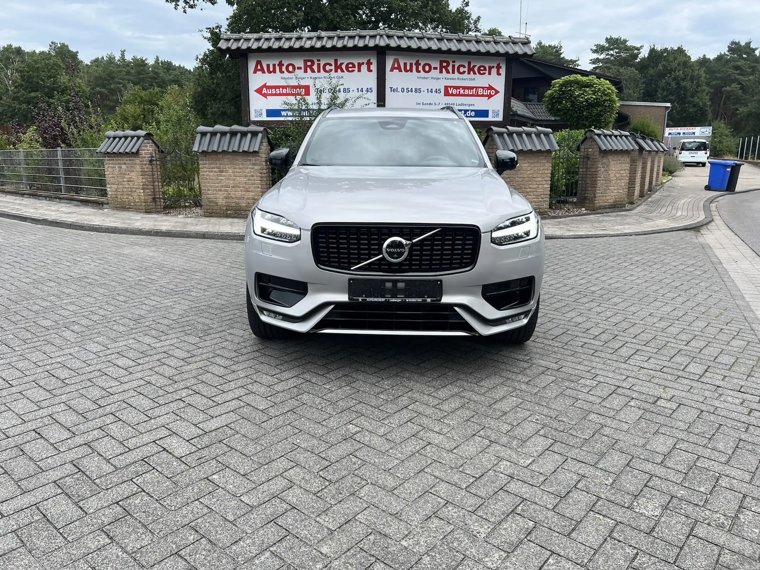 Volvo - XC90