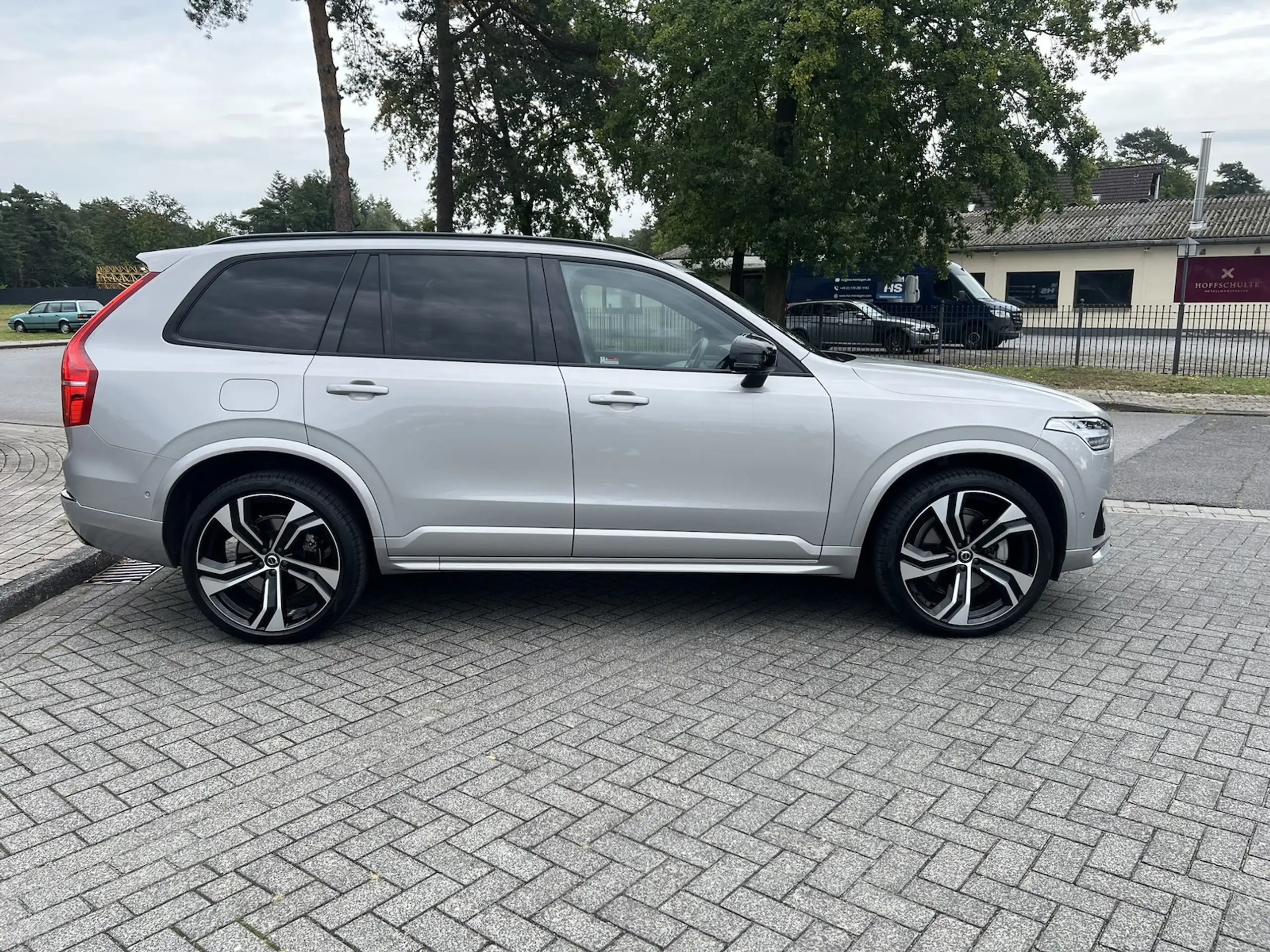 Volvo - XC90