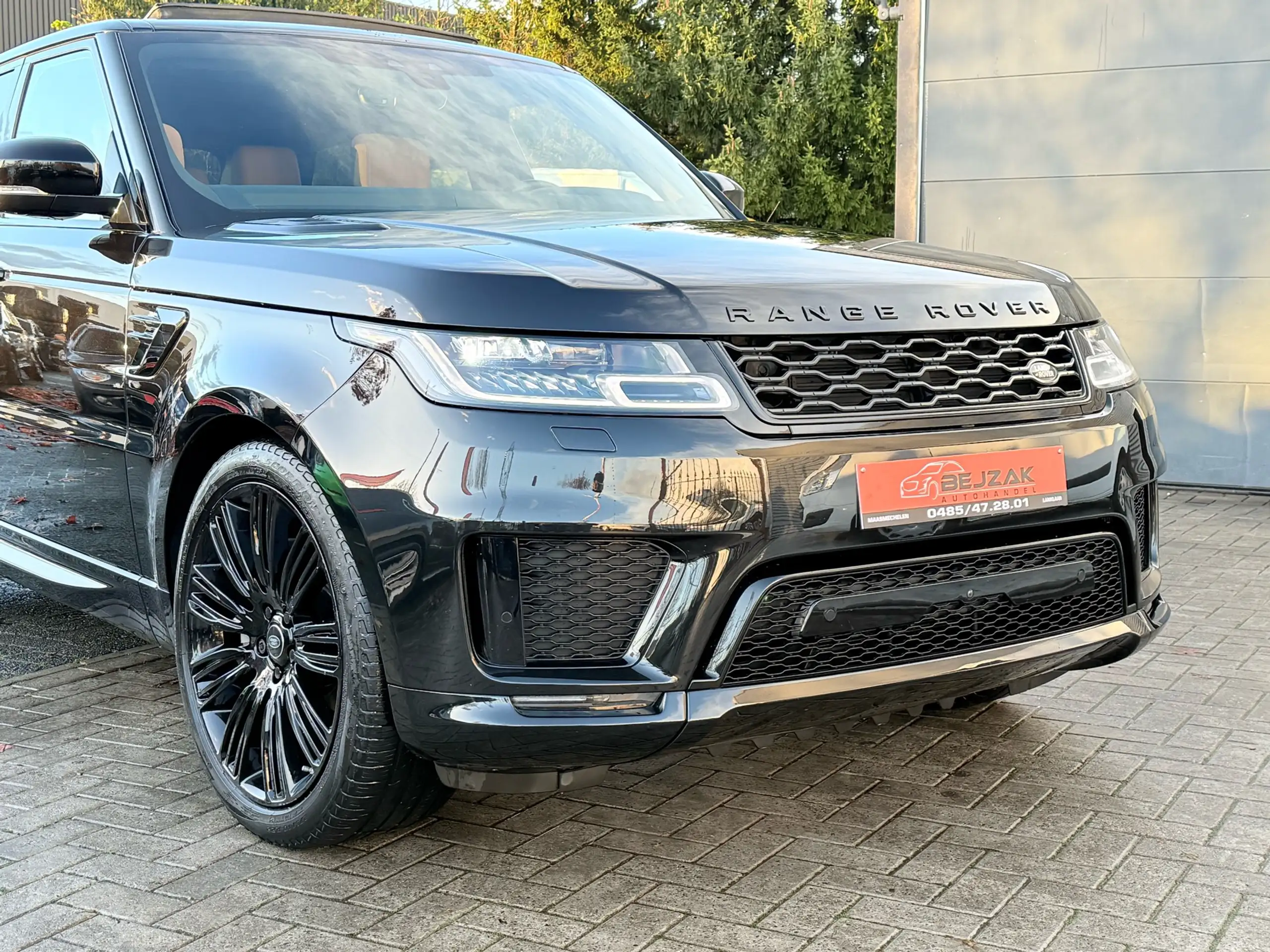 Land Rover - Range Rover Sport