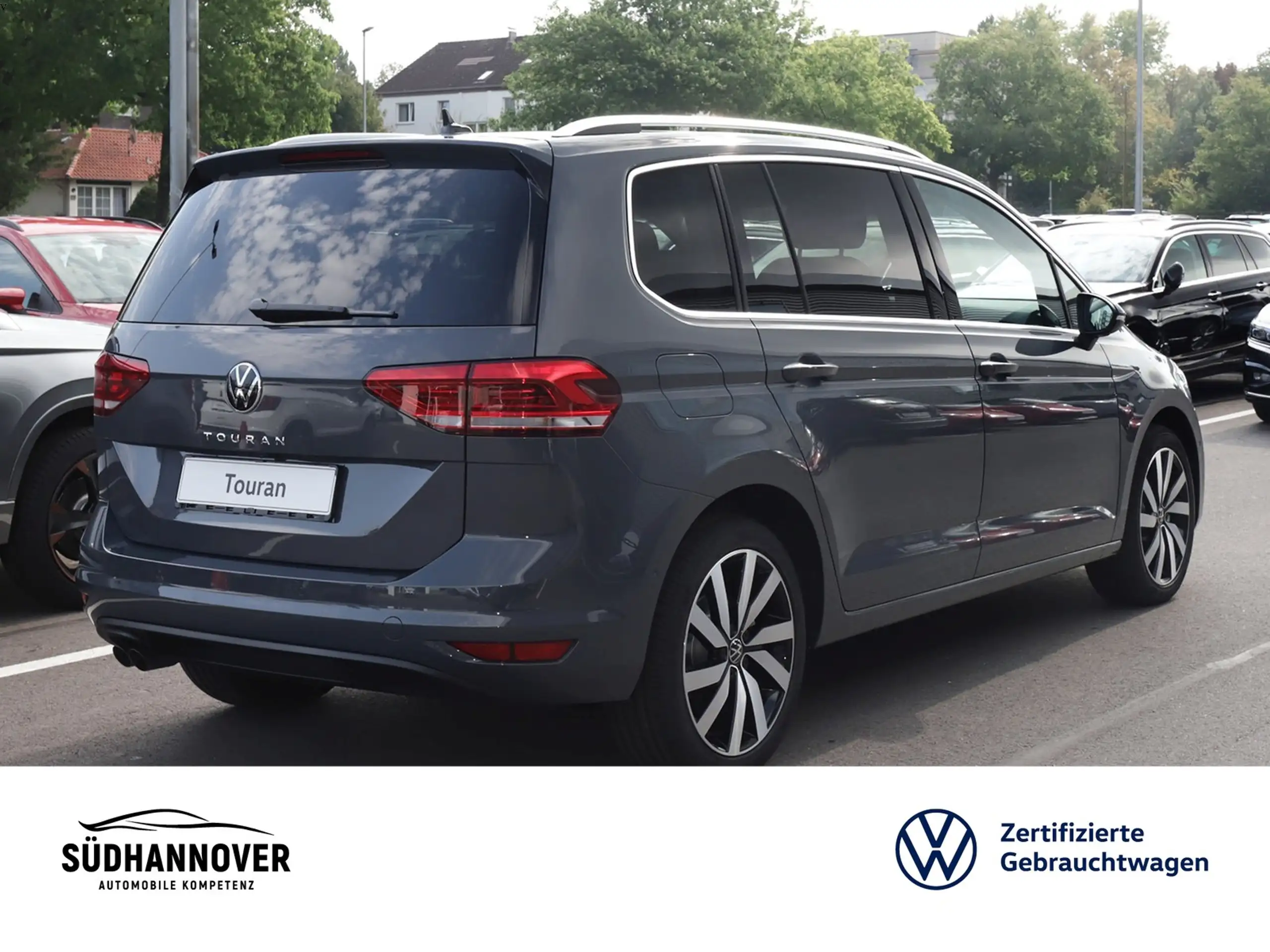 Volkswagen - Touran