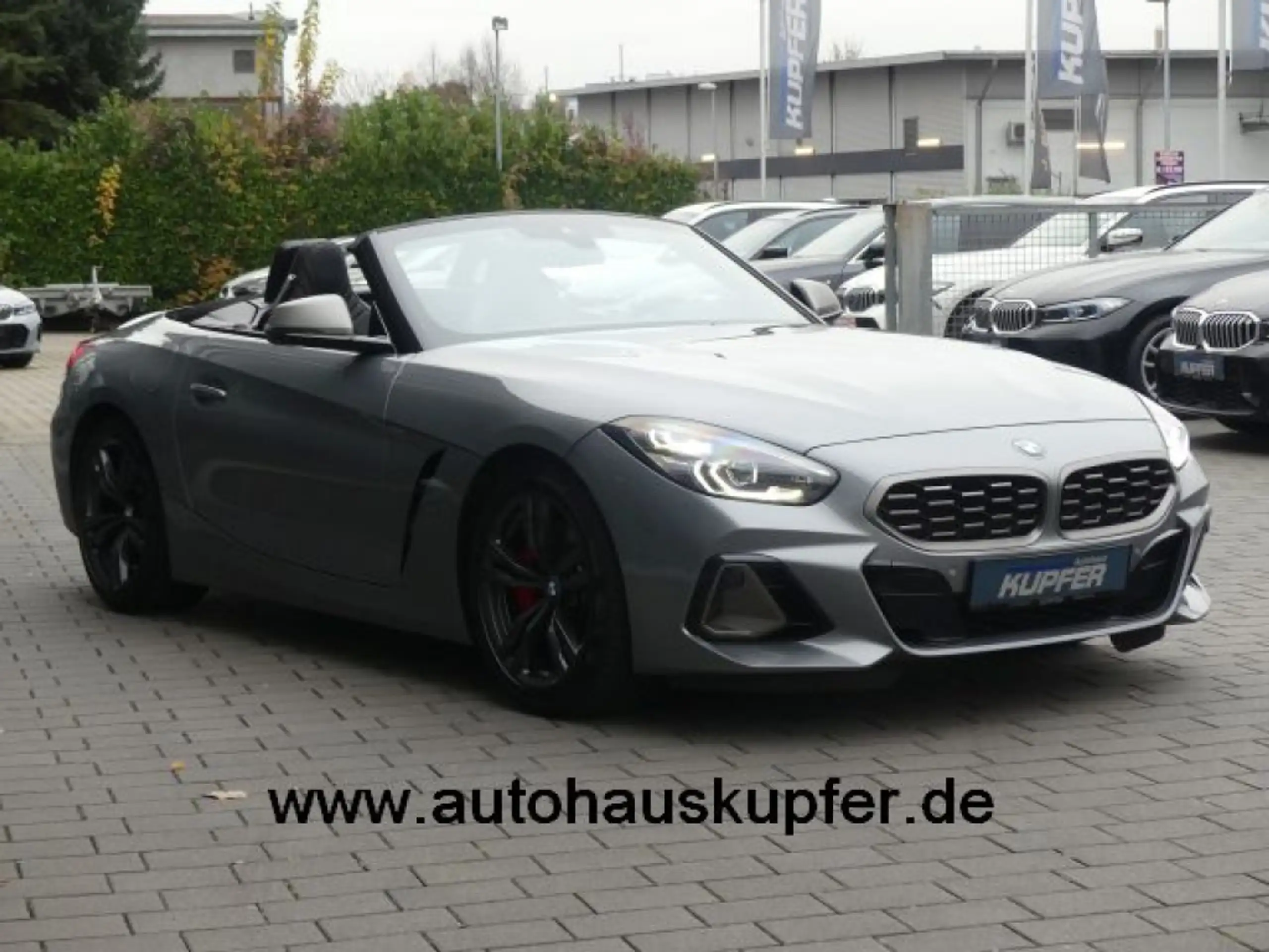 BMW - Z4 M