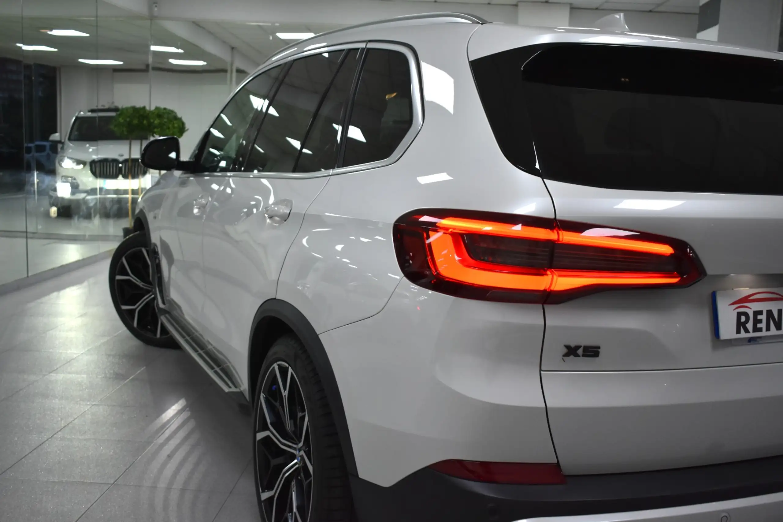 BMW - X5