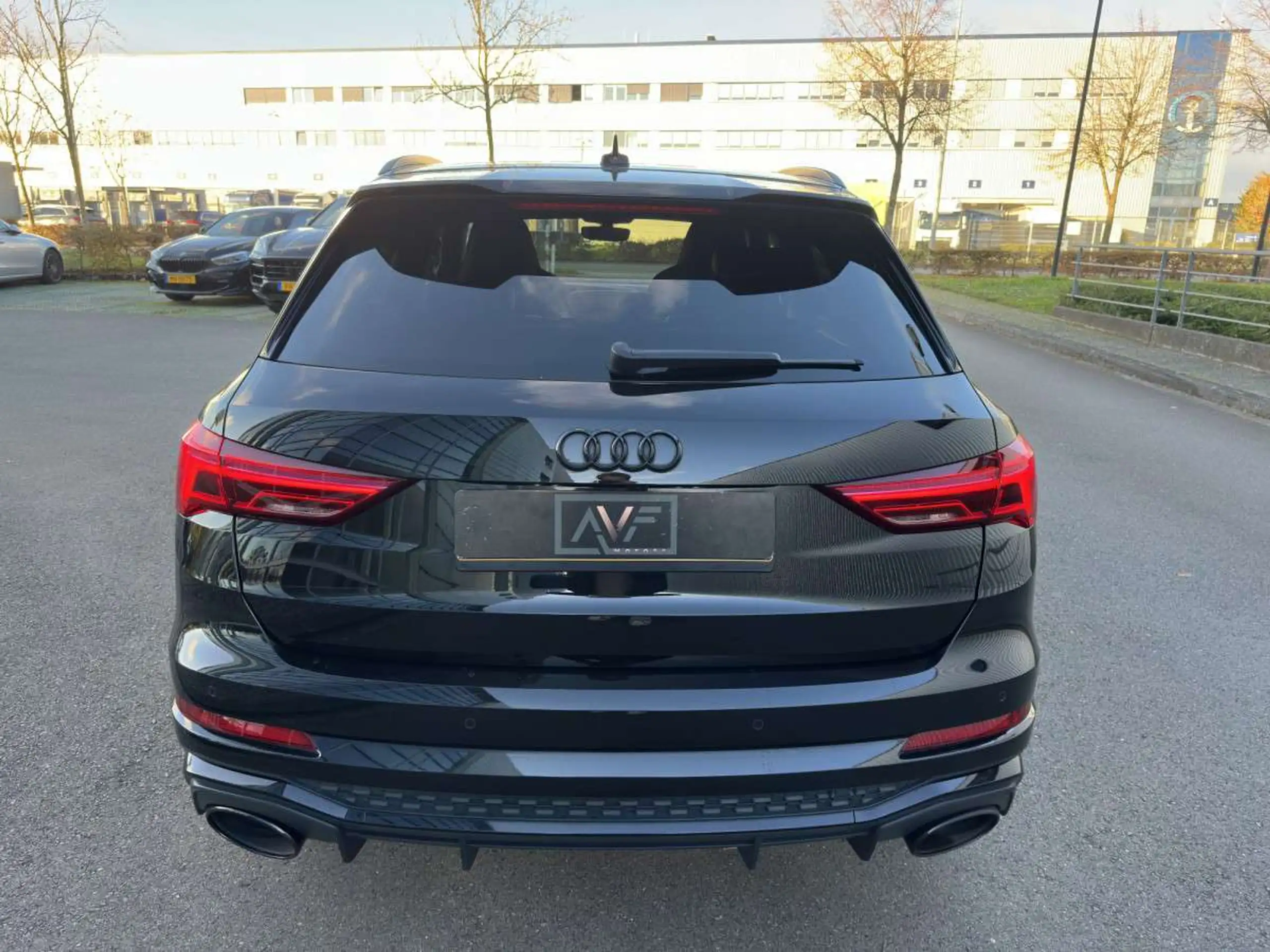 Audi - RS Q3