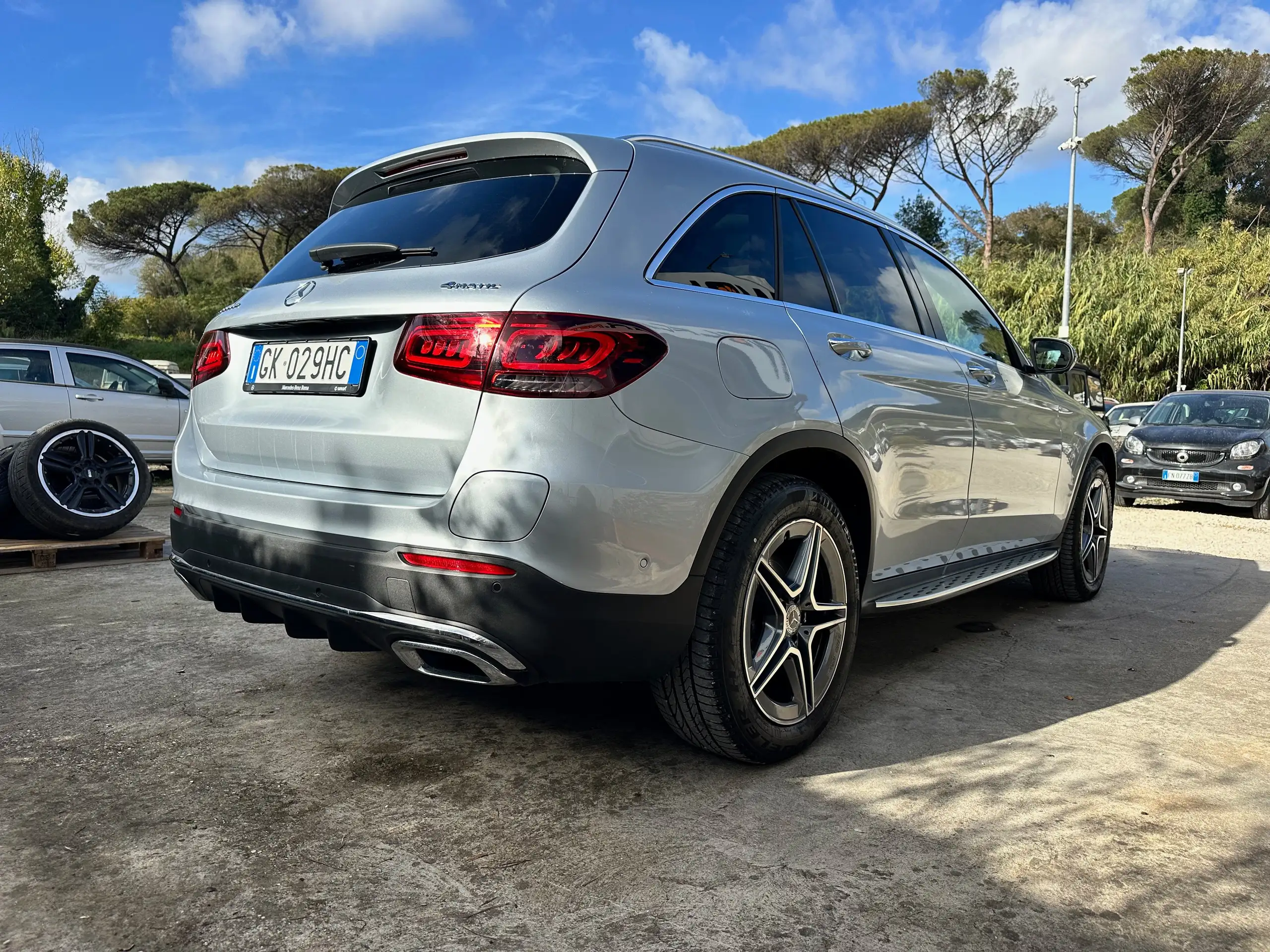 Mercedes-Benz - GLC 300