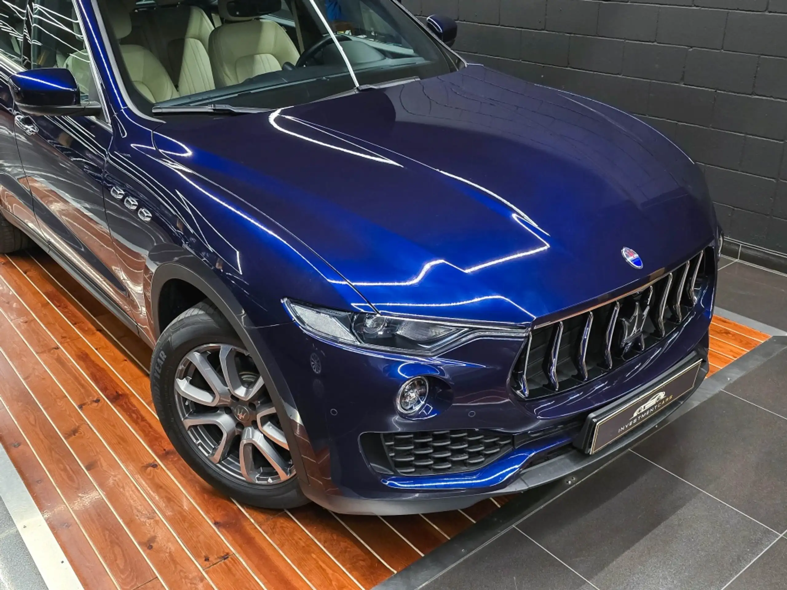 Maserati - Levante