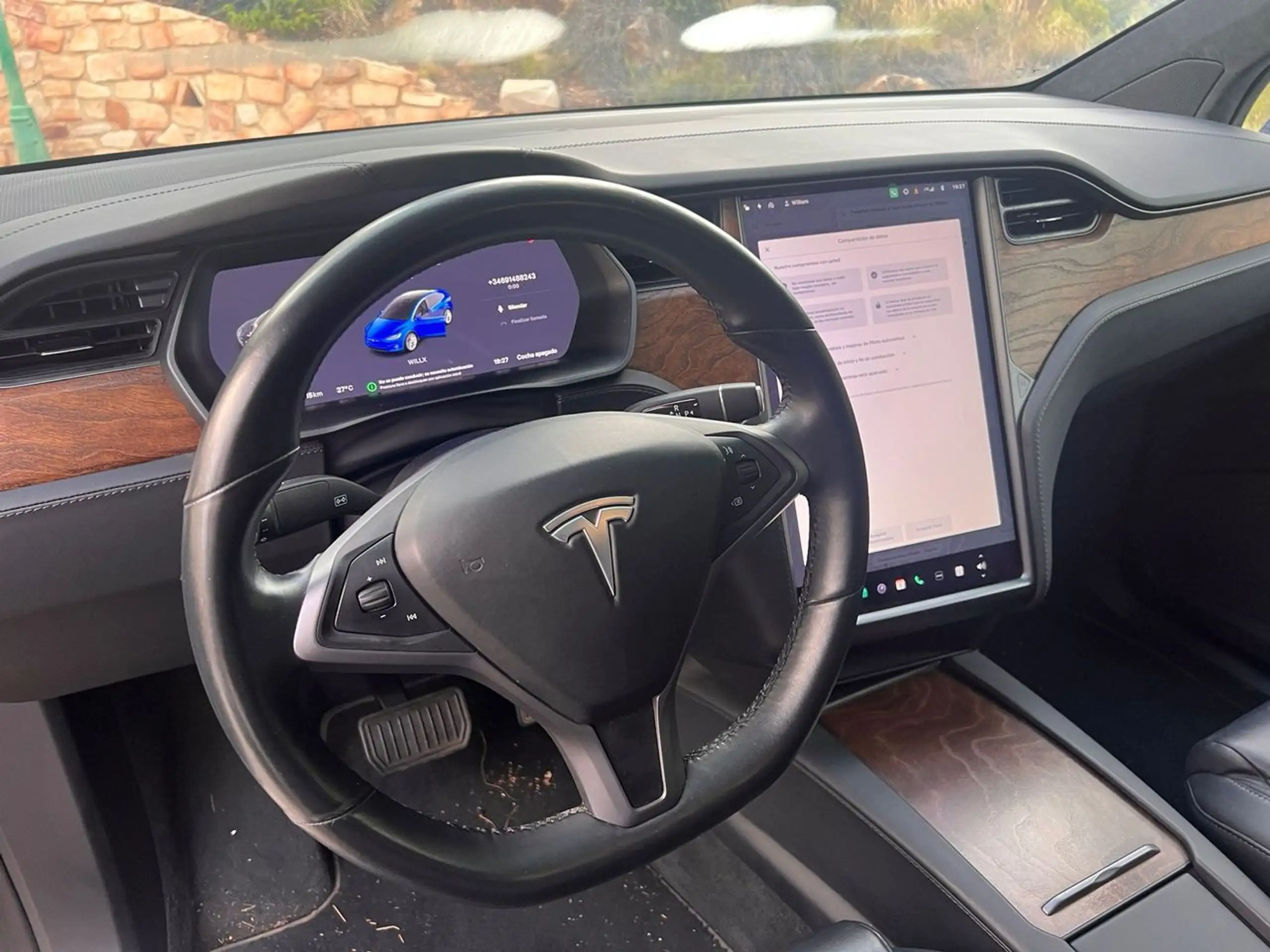 Tesla - Model X