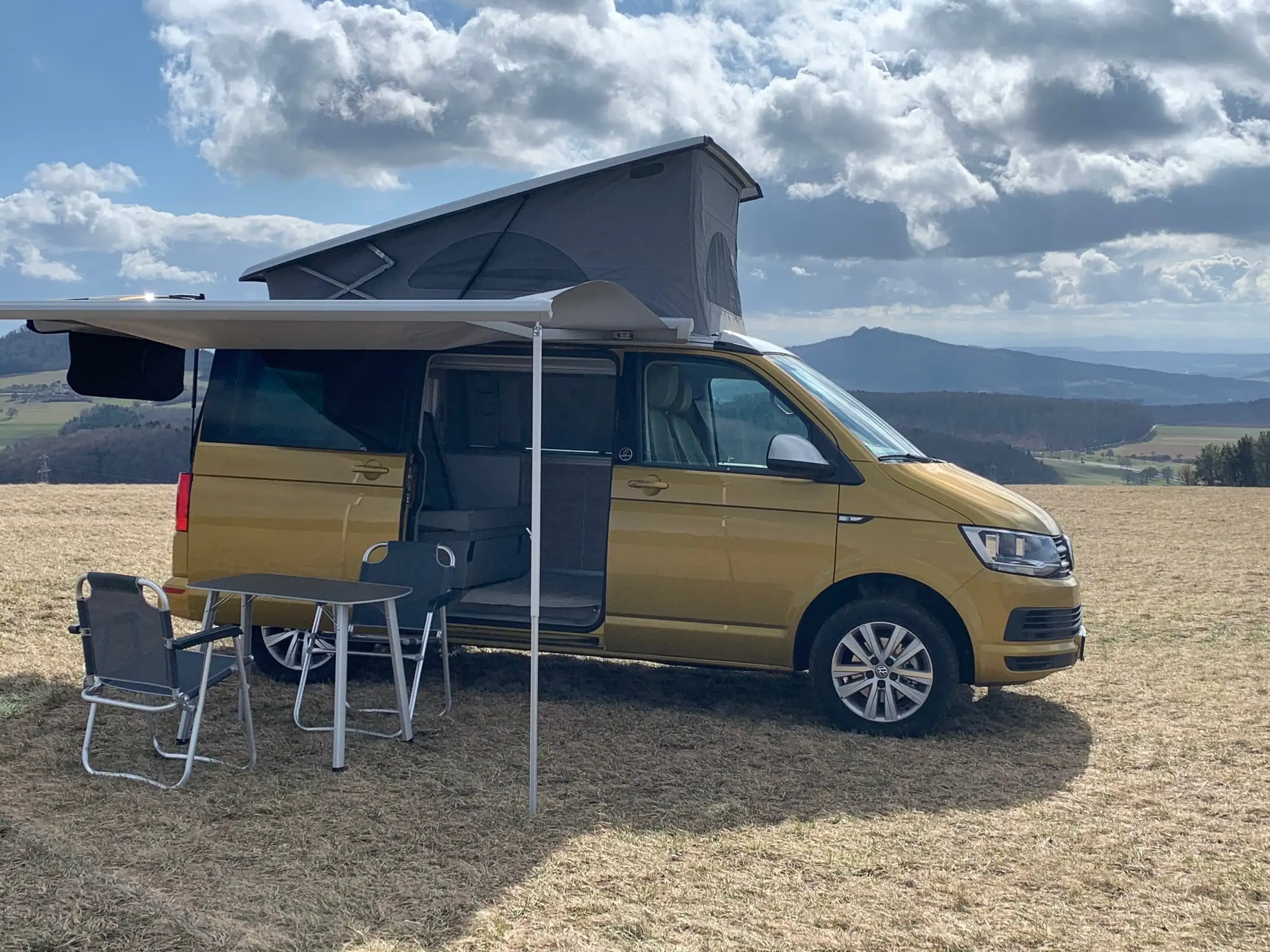 Volkswagen - T6 California