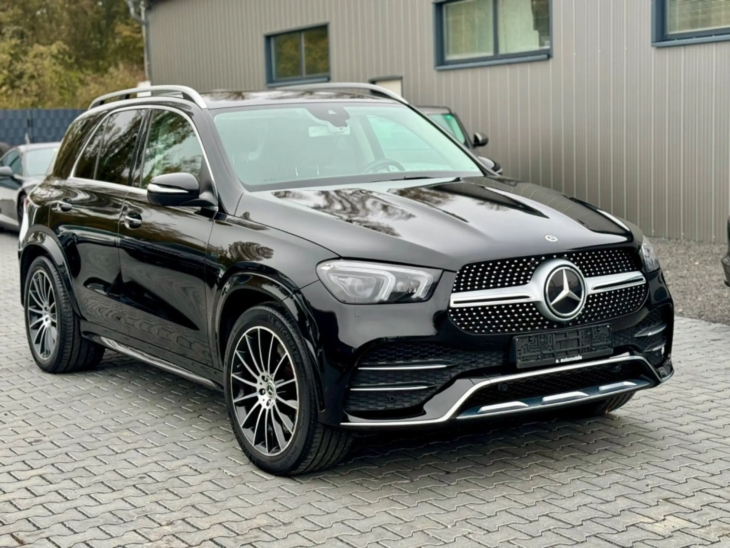 Mercedes-Benz - GLE 350