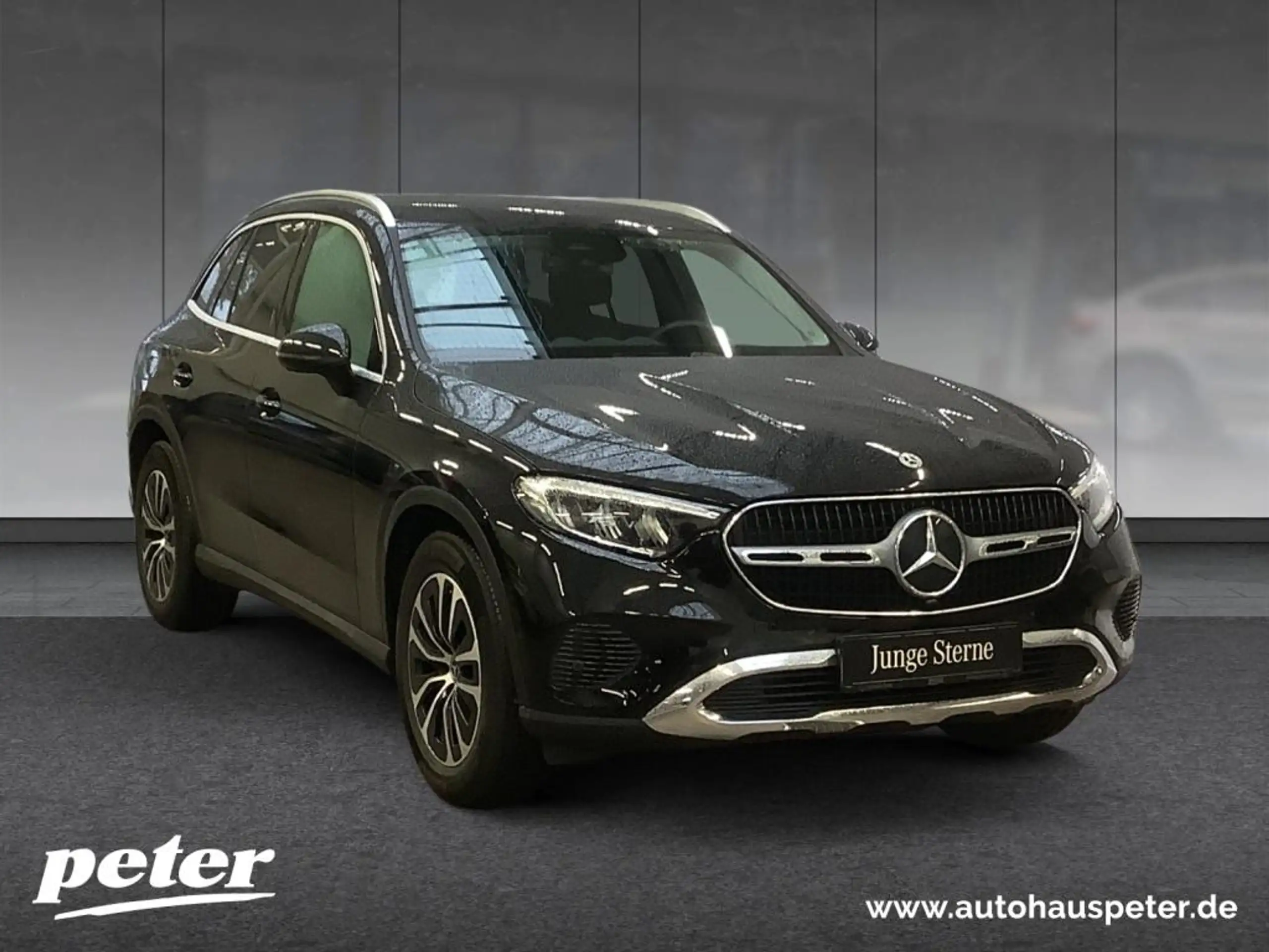 Mercedes-Benz - GLC 220