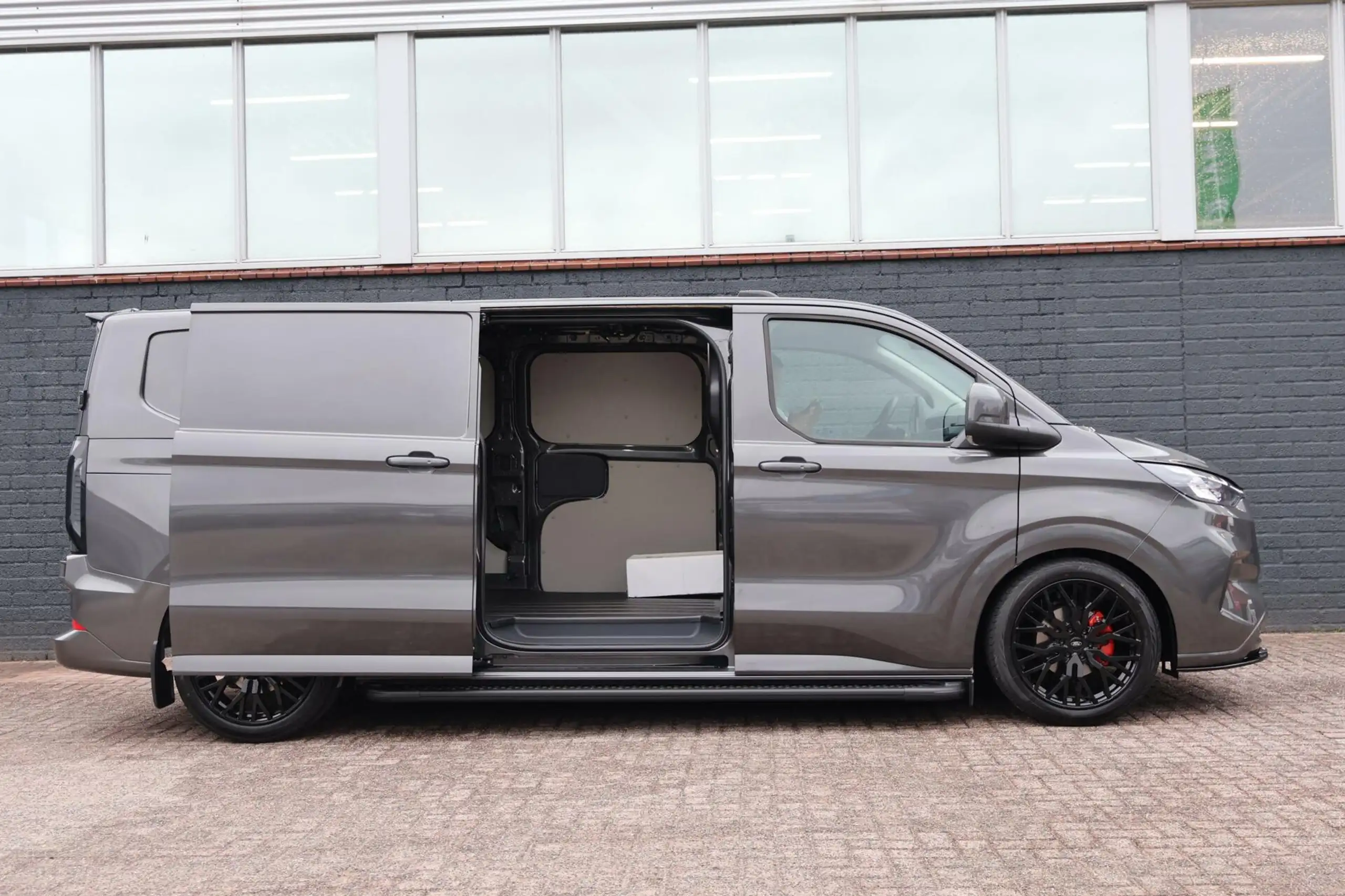 Ford - Transit Custom