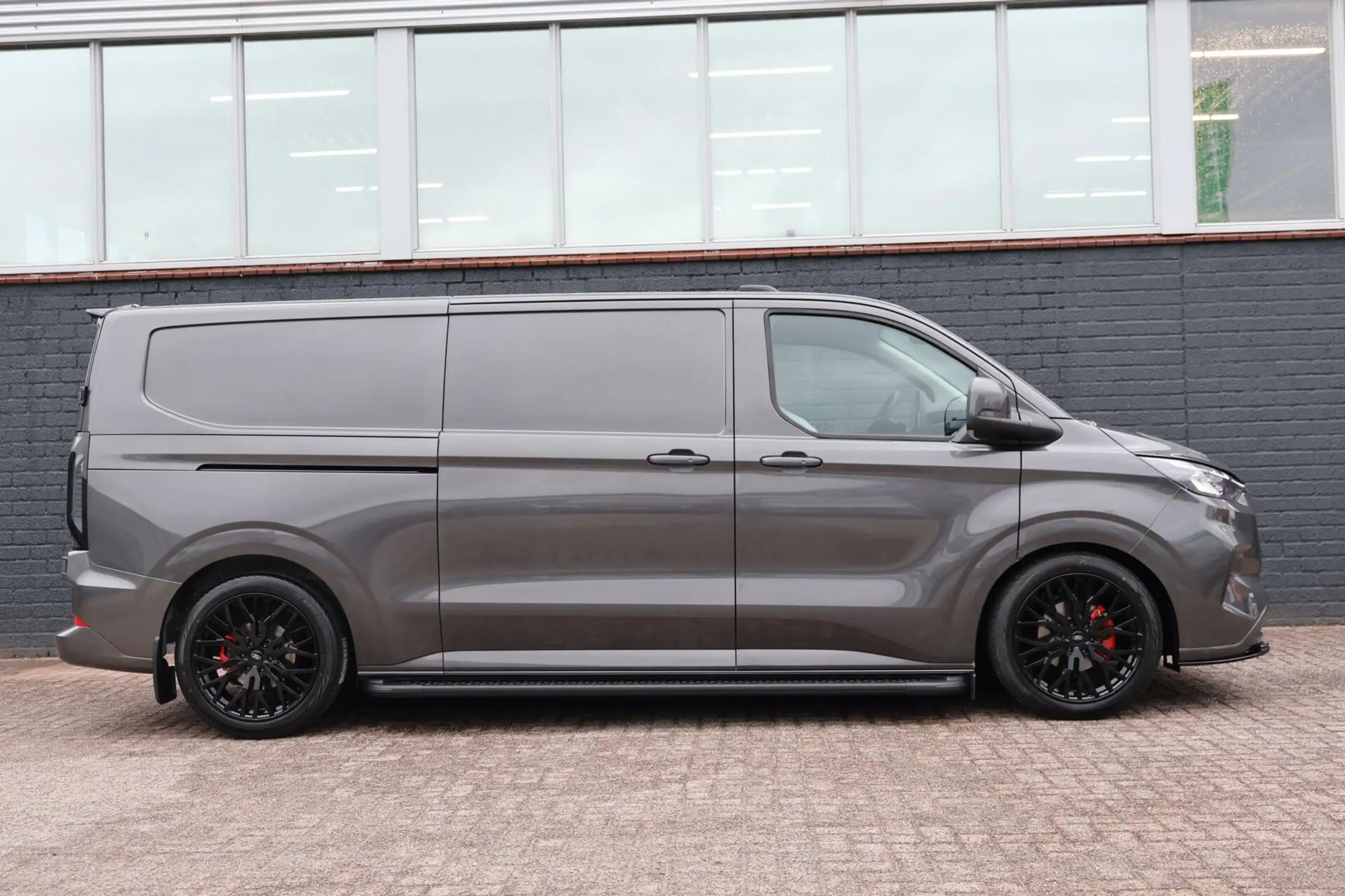 Ford - Transit Custom