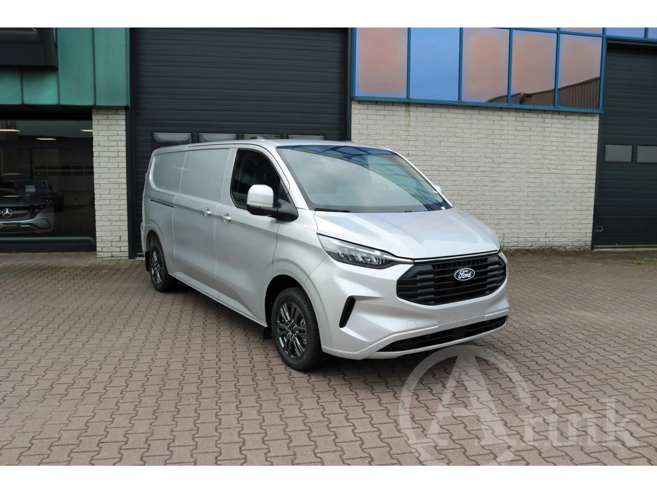 Ford - Transit Custom