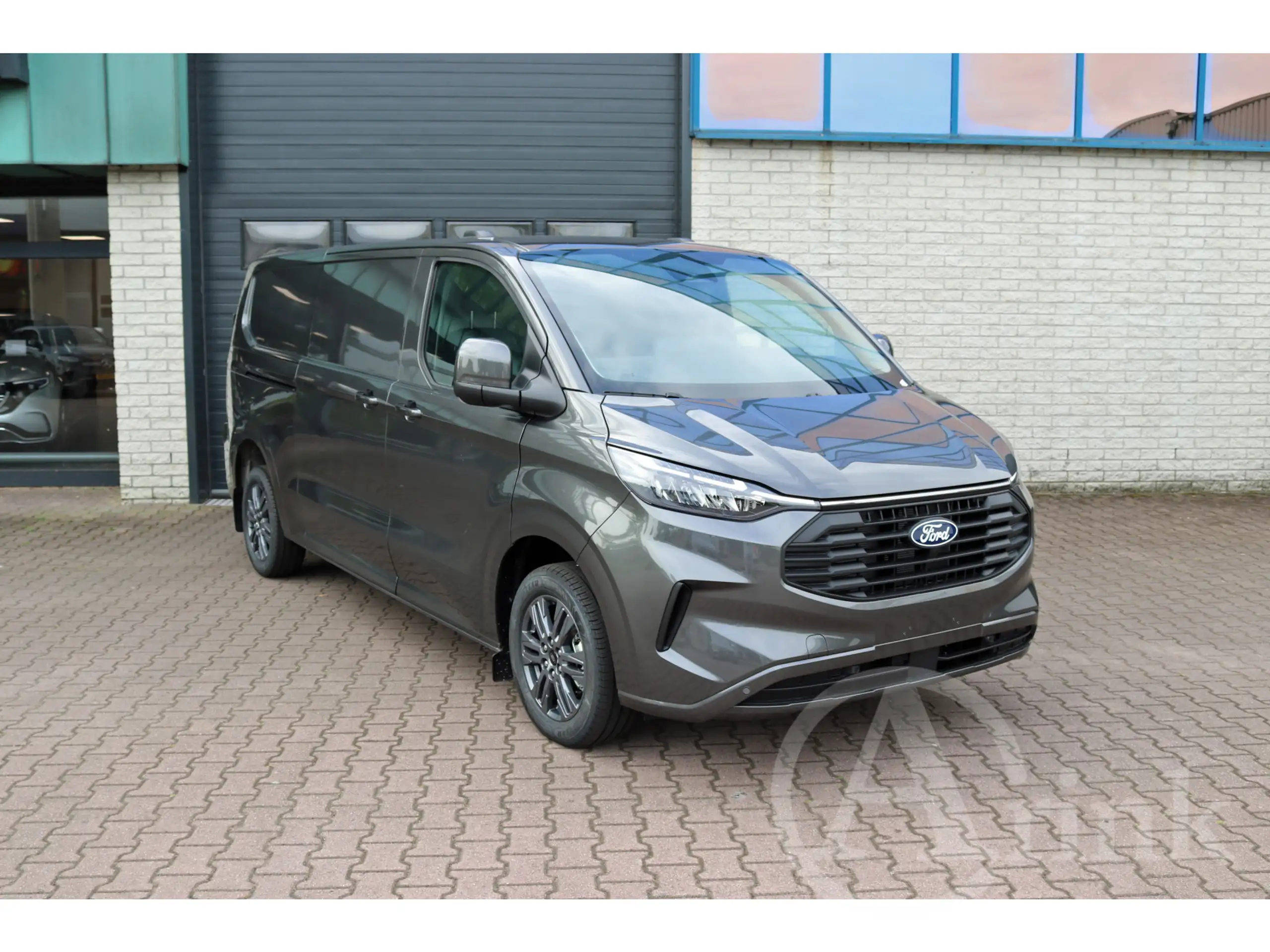 Ford Transit Custom 2024