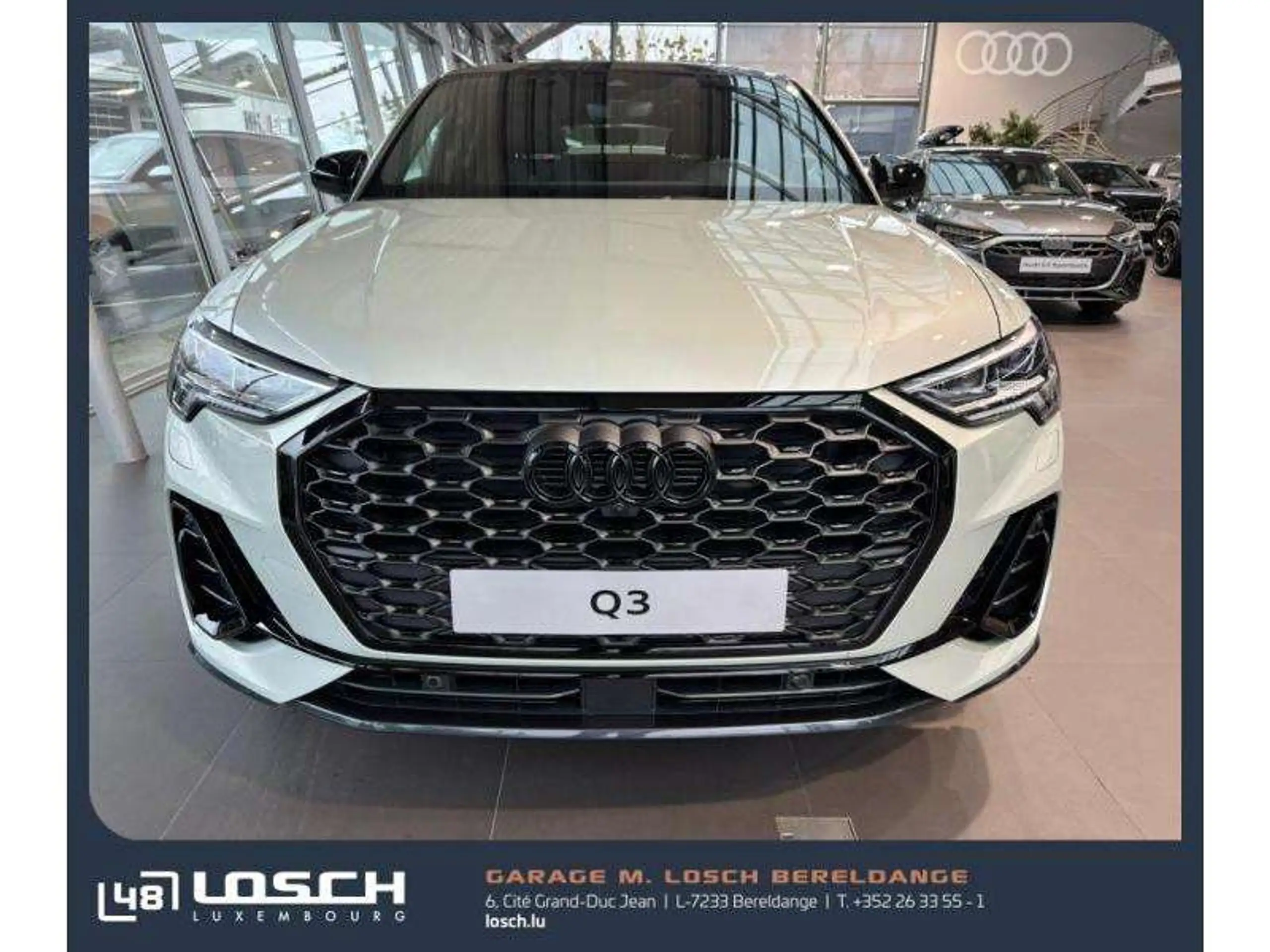 Audi - Q3