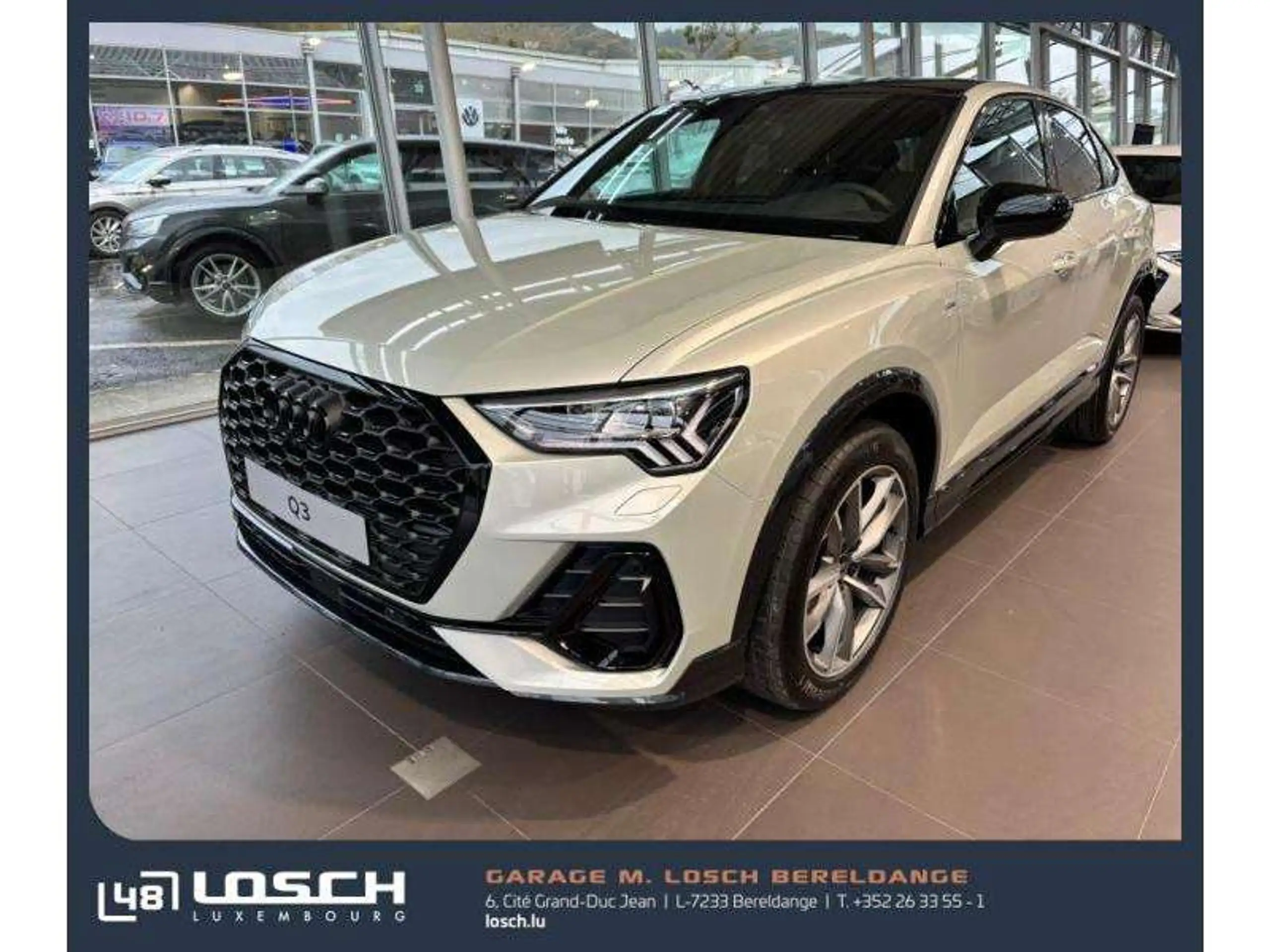 Audi - Q3