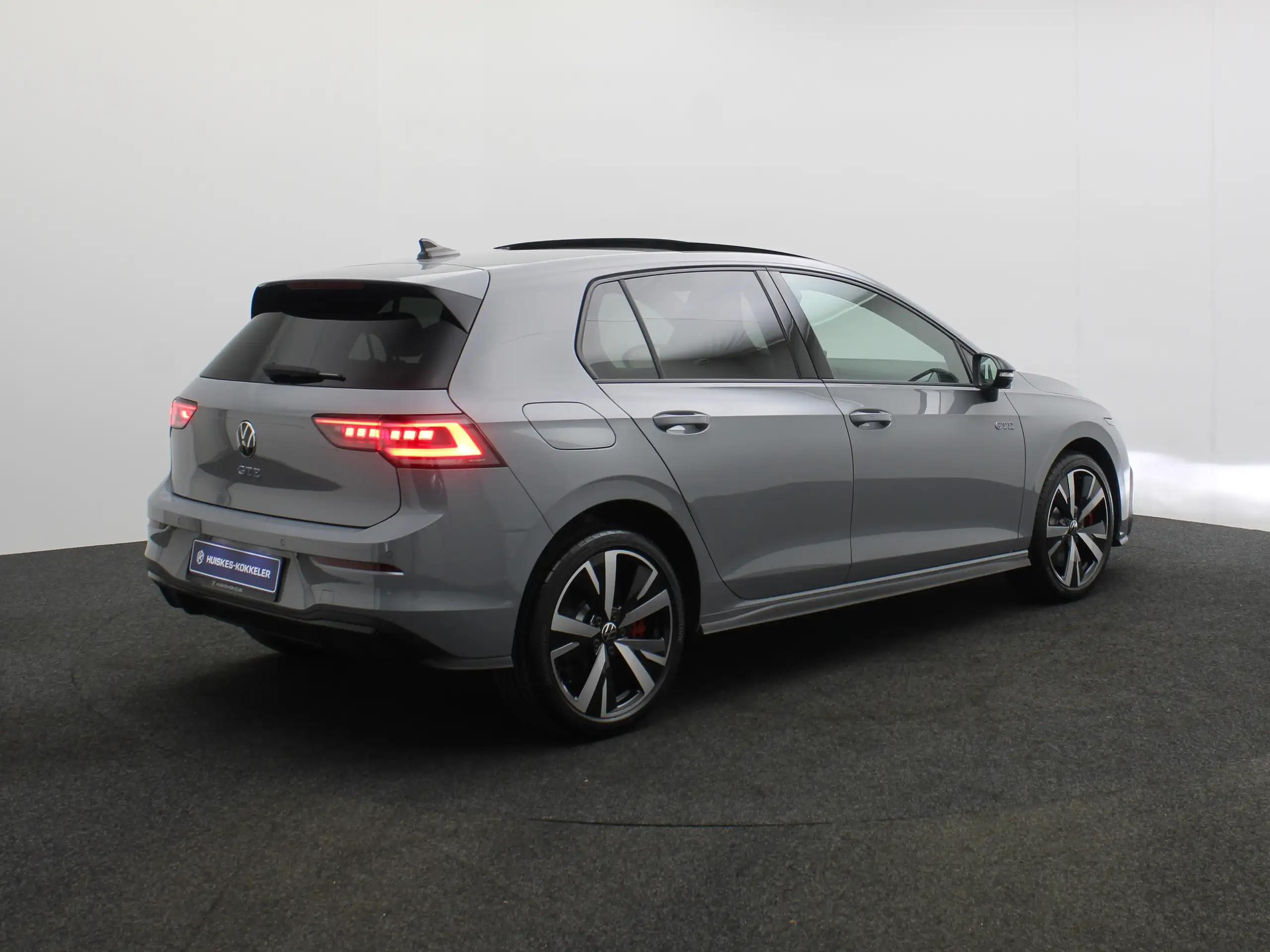 Volkswagen - Golf GTE