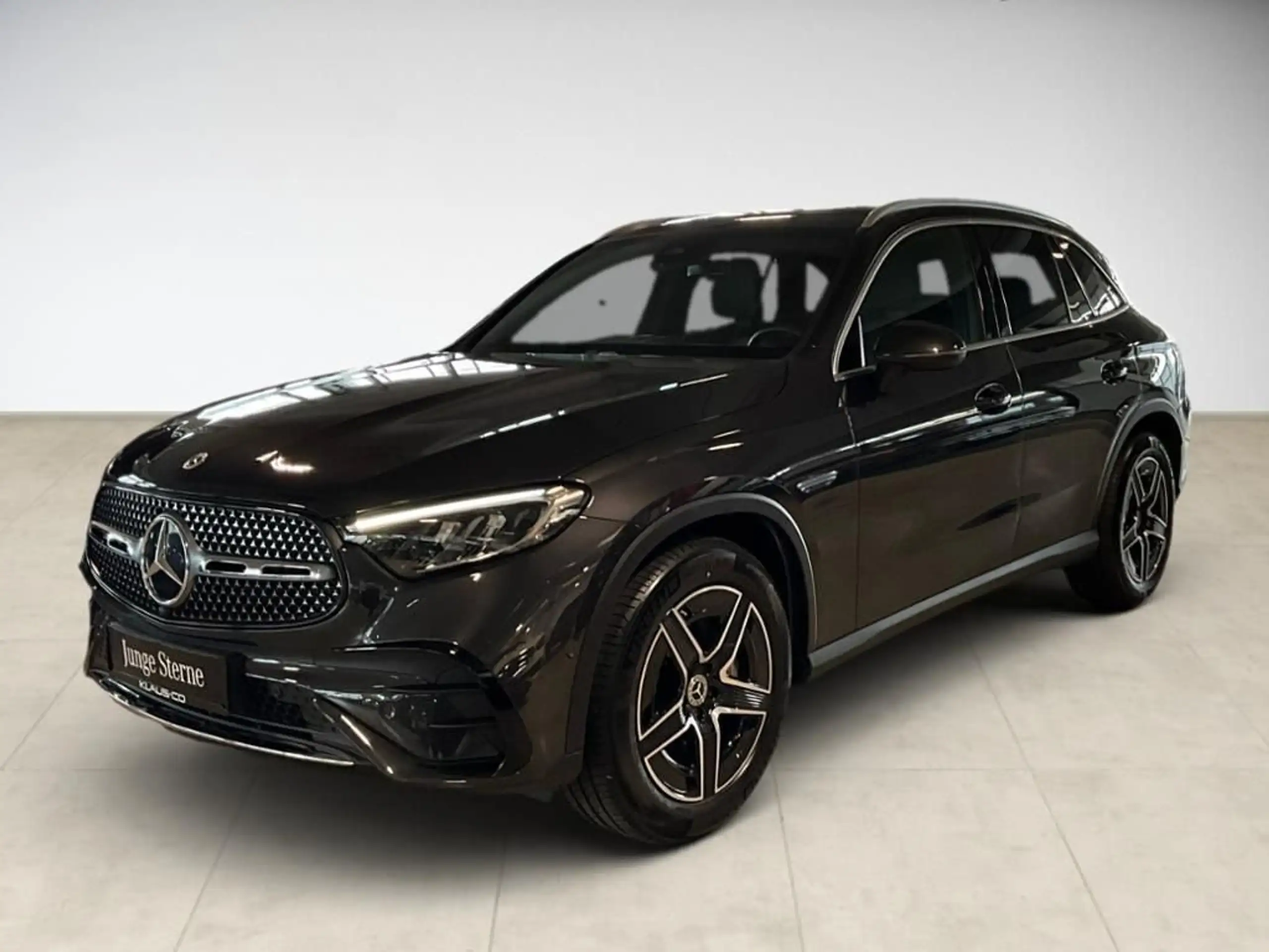 Mercedes-Benz - GLC 200