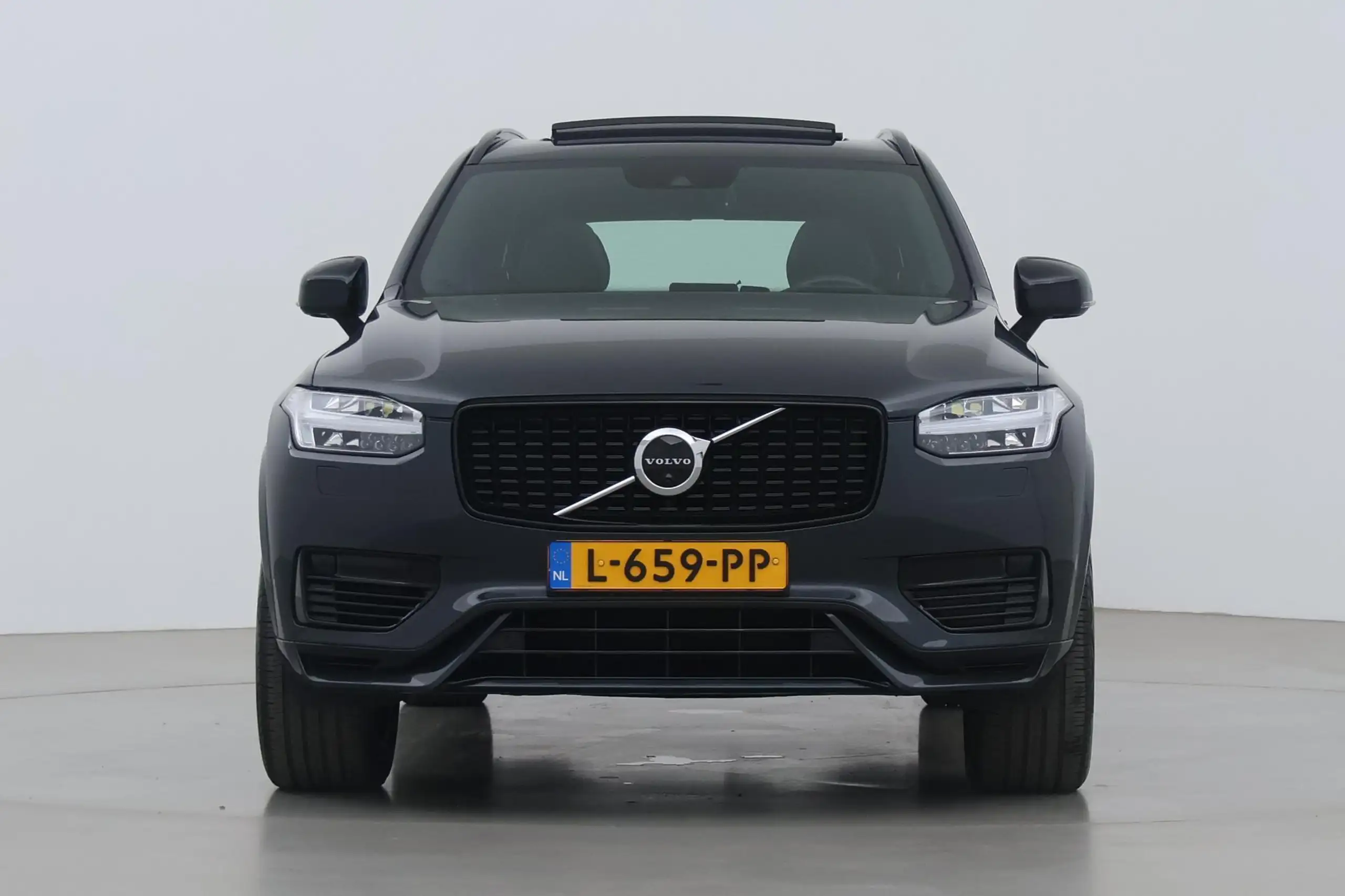 Volvo - XC90