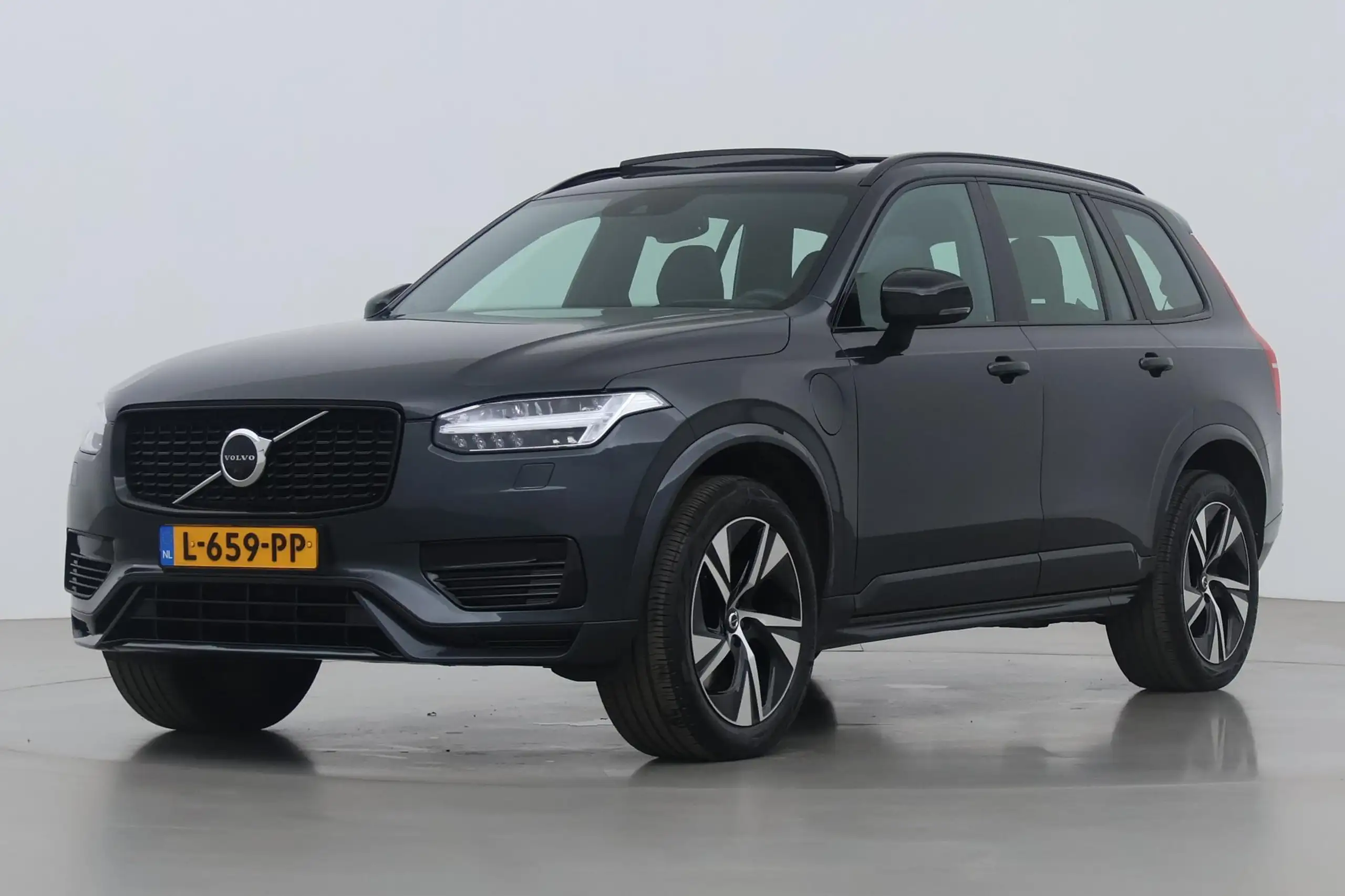 Volvo - XC90